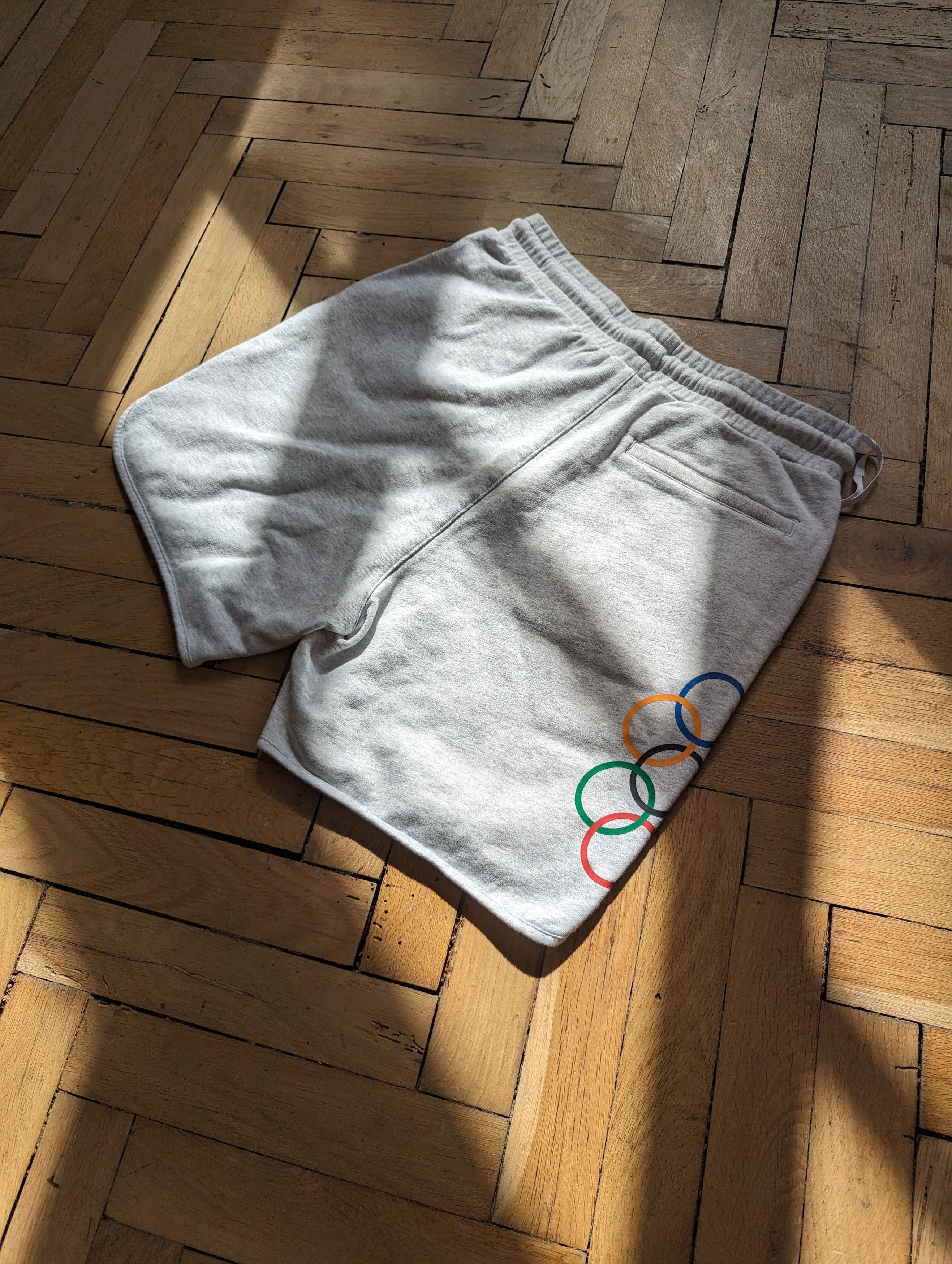 Kith Short Kith team USA 5 rings grey Size US 32 / EU 48 - 6 Thumbnail