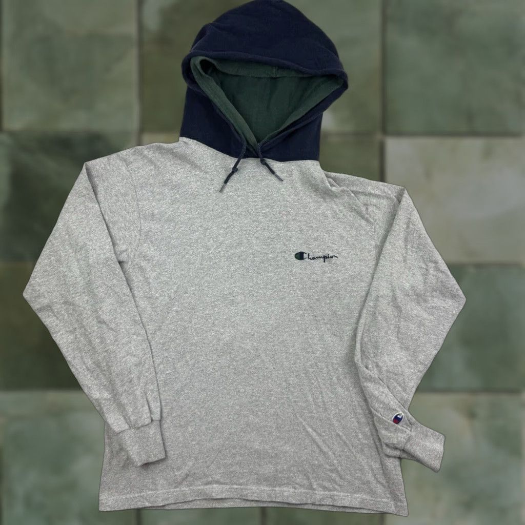 Champion VINTAGE Champion Hoodie Adult Medium Gray 90s Embroidered Pullover Mens Size US M / EU 48-50 / 2 - 1 Thumbnail