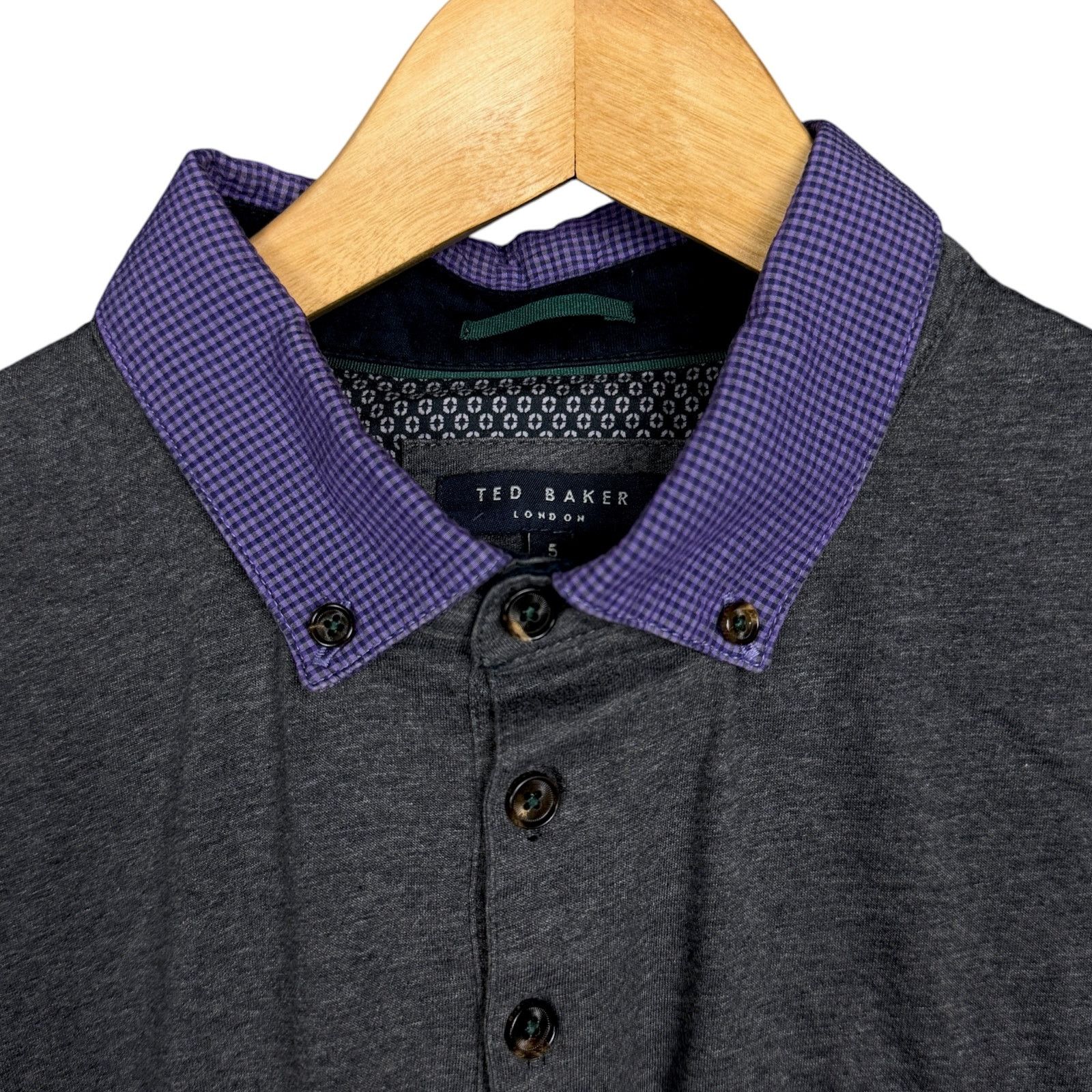 Ted Baker Ted Baker Men's 4 Dark Gray Polo Shirt Purple Contrast Size US L / EU 52-54 / 3 - 7 Thumbnail
