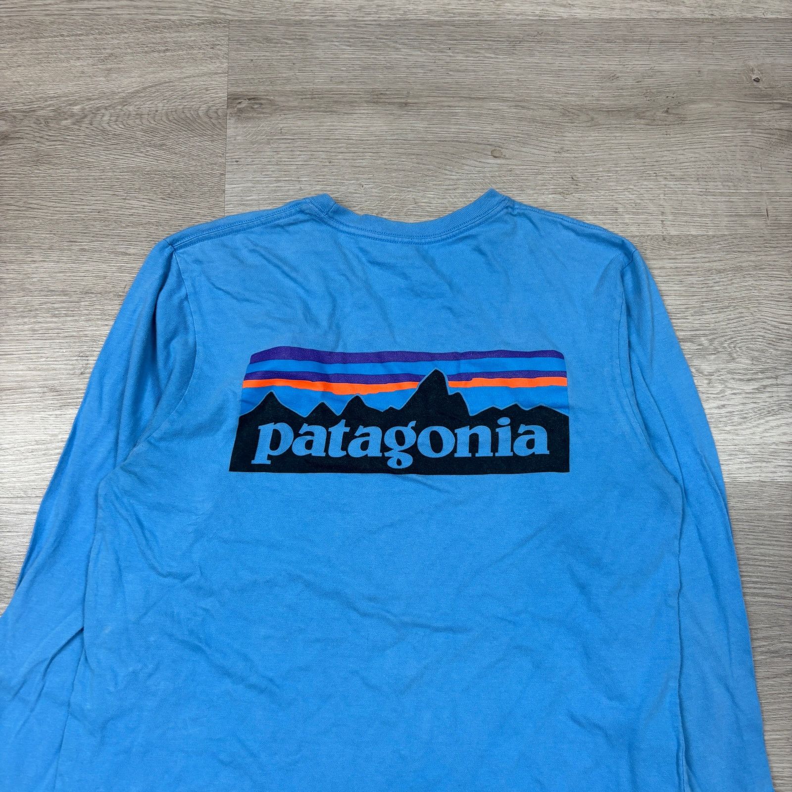 Patagonia Patagonia P-6 Logo Long Sleeve Regular Fit T Shirt Men's S Size US S / EU 44-46 / 1 - 3 Thumbnail