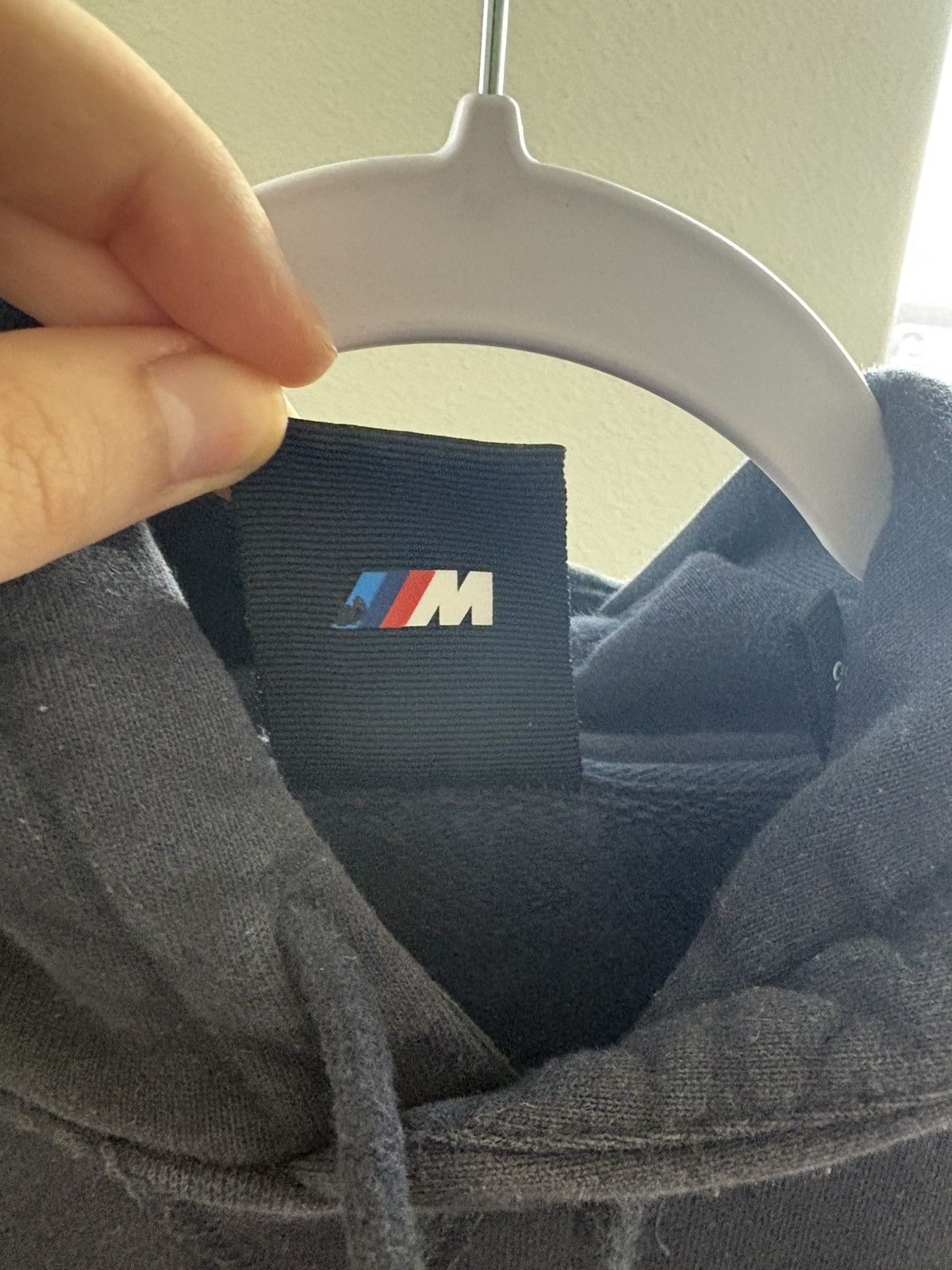 BMW × Kith Kith x BMW small logo navy hoodie Size US M / EU 48-50 / 2 - 4 Thumbnail
