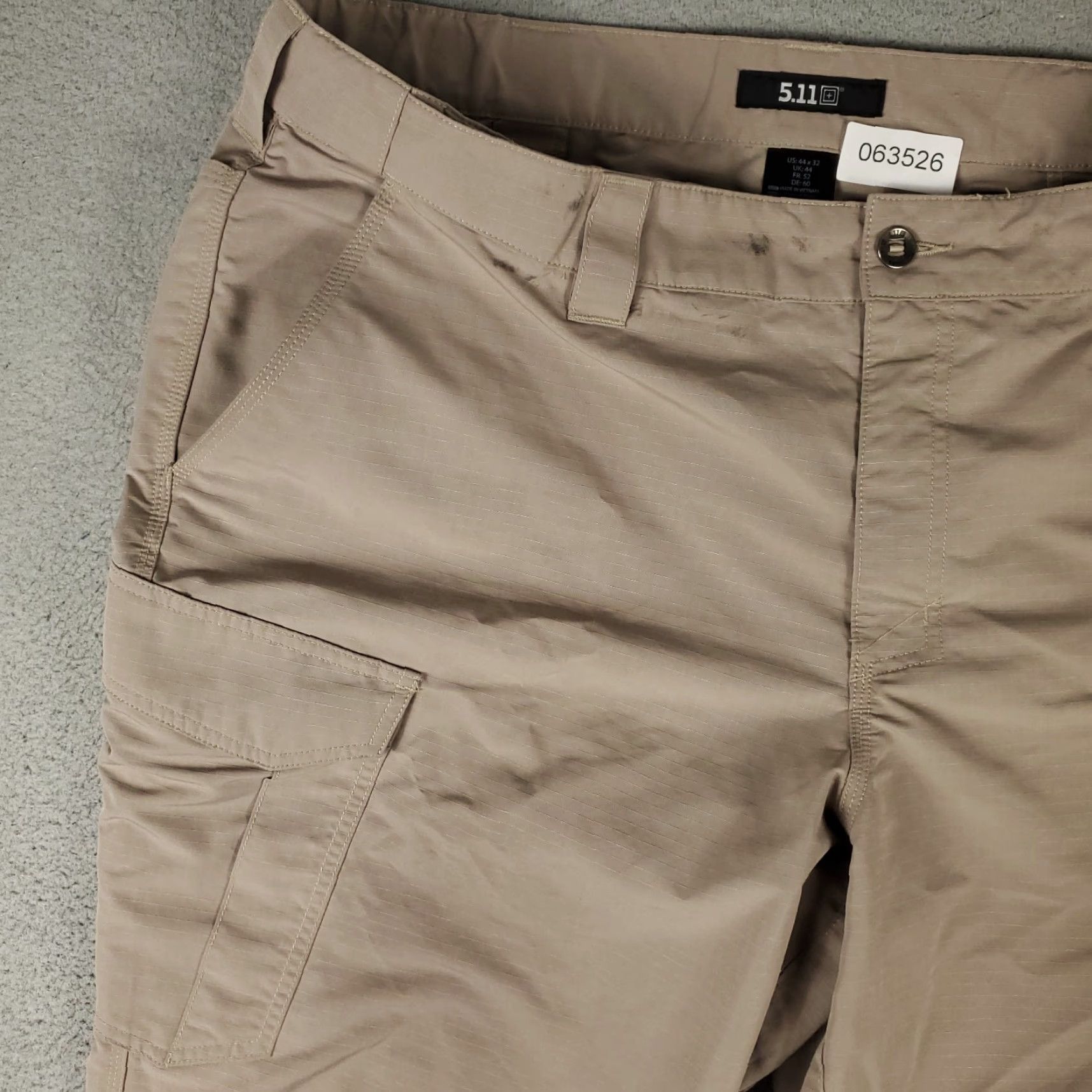Vintage 5.11 Tactical Series Pants Mens 44x32 Beige Work Cargo Trousers STAINED Size US 44 / EU 60 - 2 Thumbnail