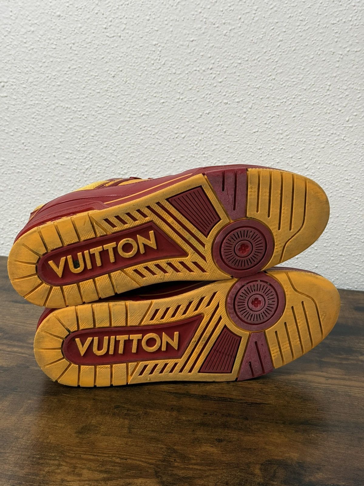 Louis Vuitton Louis Vuitton Monogram Red Orange Trainer Sneakers Size US 9 / EU 42 - 18 Thumbnail