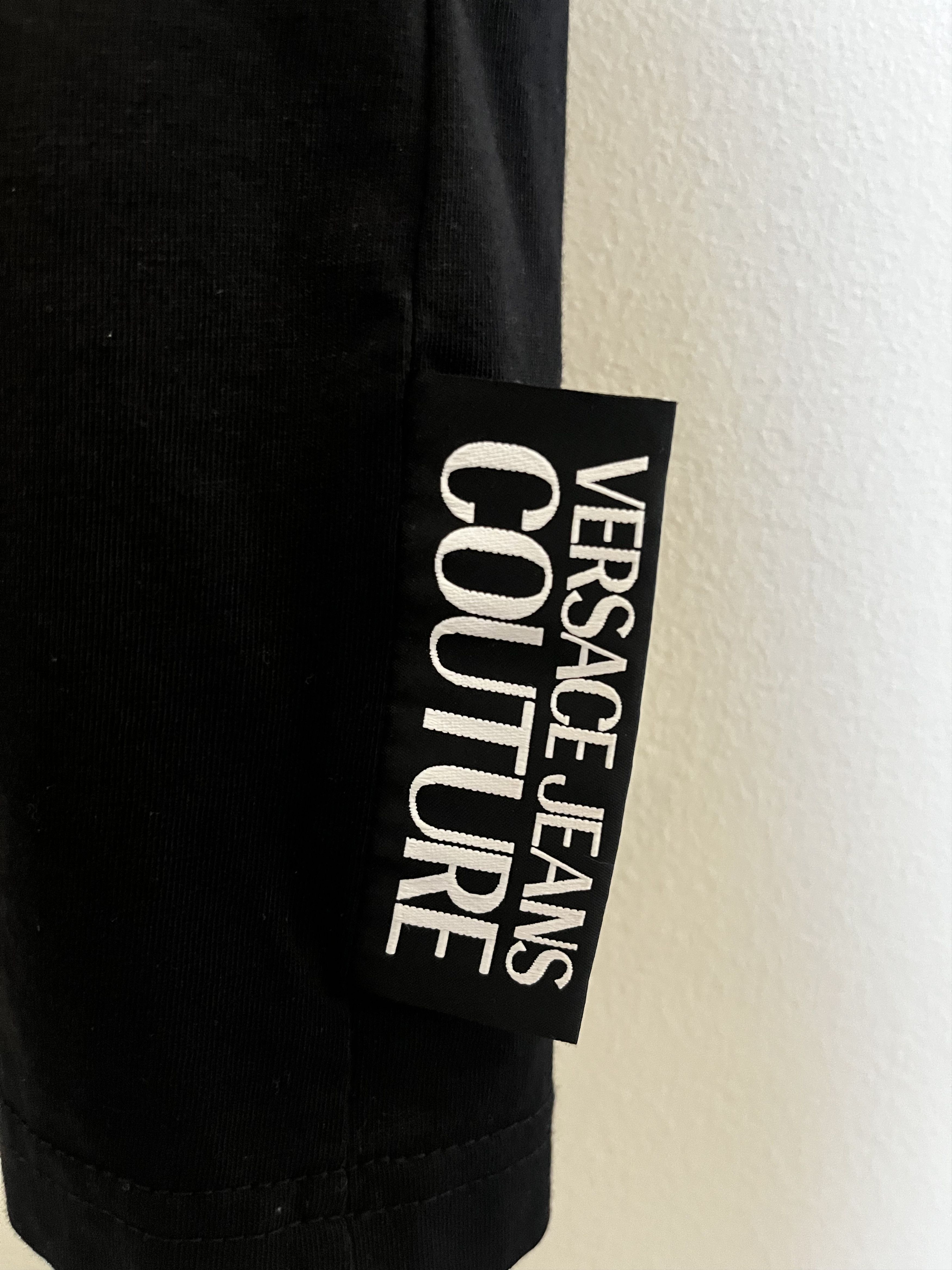 Versace Jeans Couture Certifica Since 1988 Size US M / EU 48-50 / 2 - 5 Thumbnail