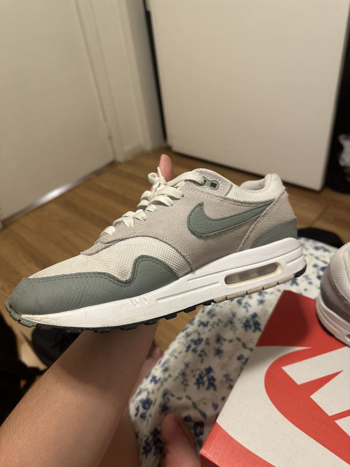 Nike Air max 1 Mica Green Size US 9 / EU 42 - 8 Thumbnail