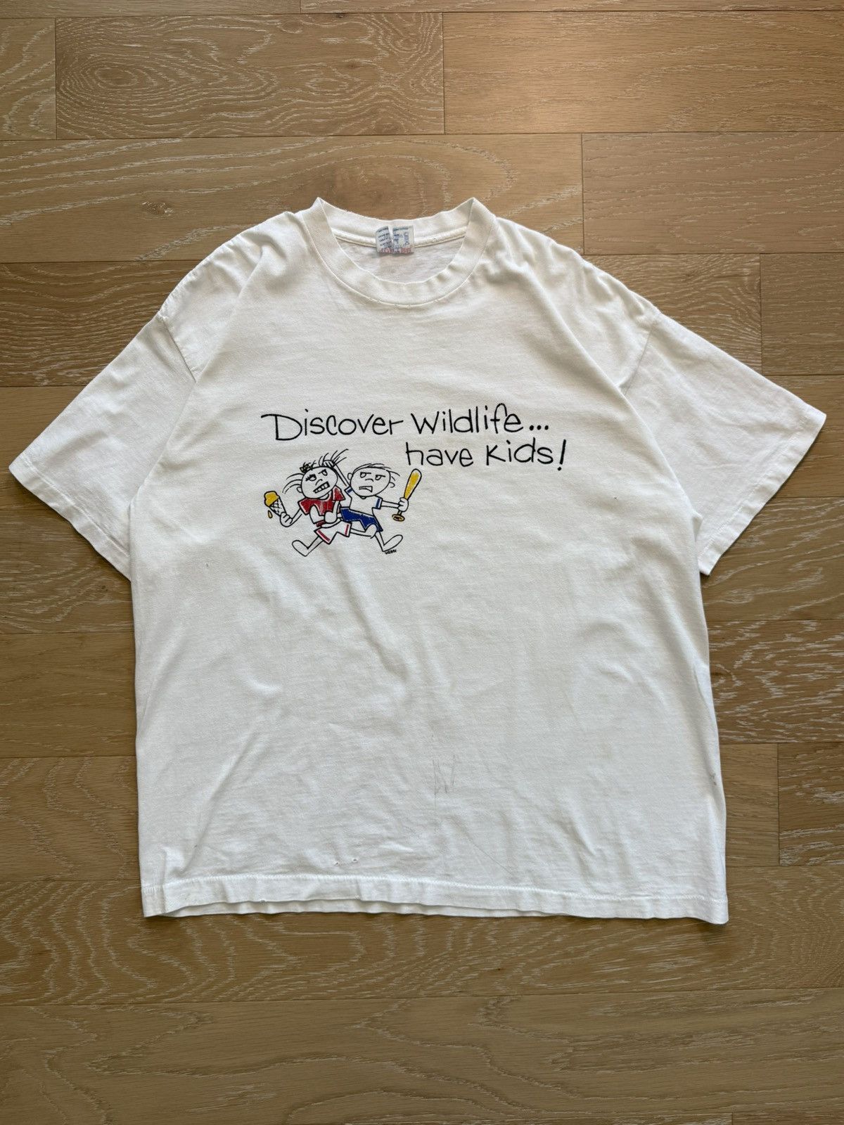 Other Vintage Graphic Tee Discover Wildlife Size US L / EU 52-54 / 3 - 1 Thumbnail