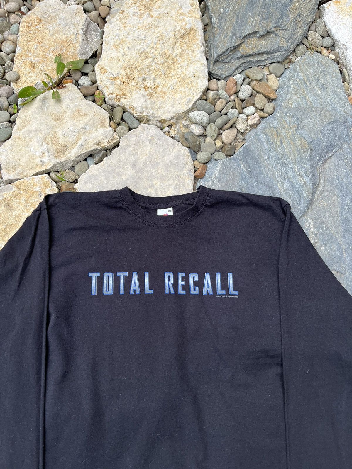 Vintage Vintage Total Recall Arnold Schwarzenegger 2012 long sleeve Size US M / EU 48-50 / 2 - 3 Thumbnail