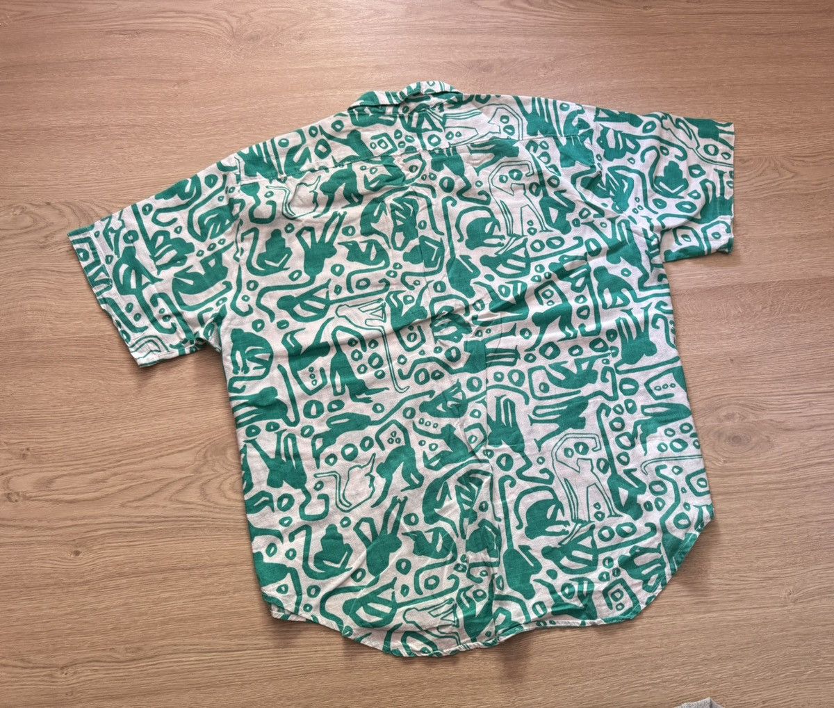 Vintage Vintage 80s Hawaiian Hand Made Monkey Over Print Baggy Shirt Size US XL / EU 56 / 4 - 4 Thumbnail