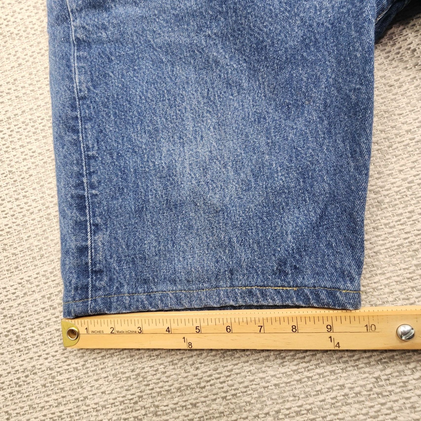 Levi's VINTAGE Levis 501xx Shorts Mens 40 Blue Denim Carpenter Utility Pocket Button Fly 5-Pocket Denim Workwear Summer Casual Mens Size US 40 / EU 56 - 5 Thumbnail