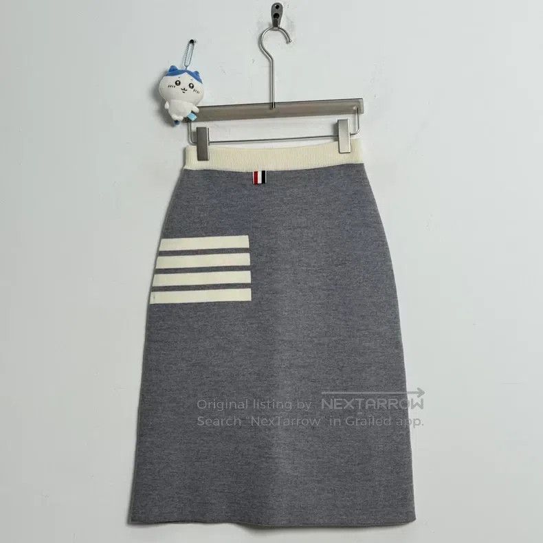 Thom Browne Thom Browne Knit four stripes skirt Size XS / US 0-2 / IT 36-38 - 2 Thumbnail