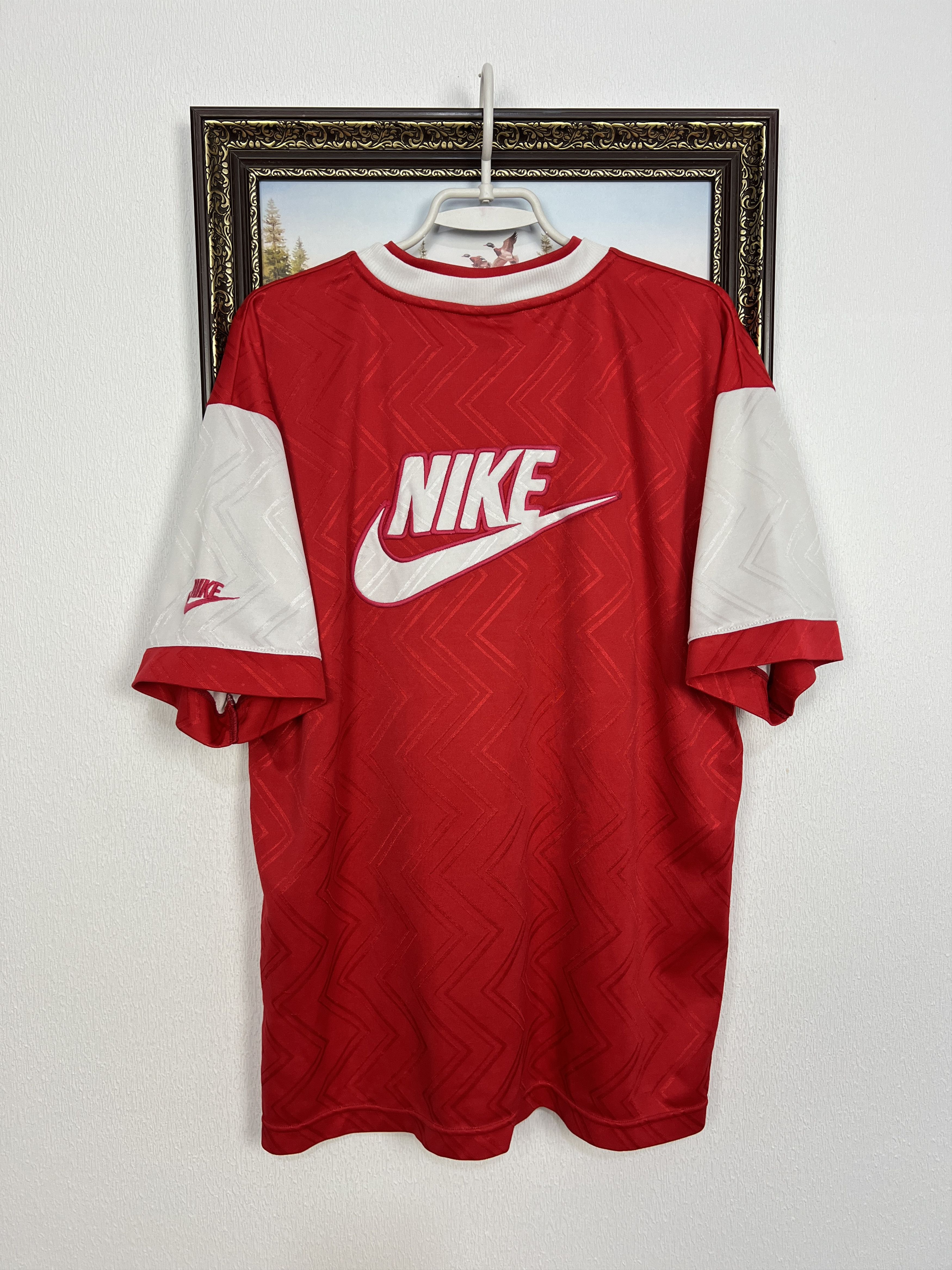 Nike Arsenal Centre Logo Swoosh Football Shirt Soccer Jersey Size US XL / EU 56 / 4 - 8 Thumbnail