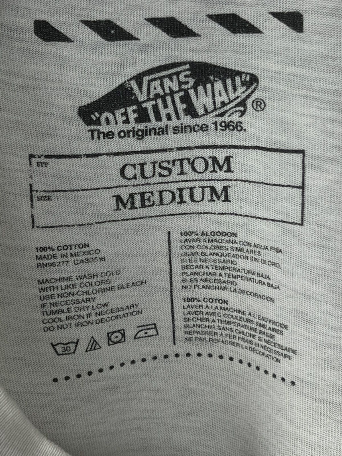 Vans Vans vintage oversized shark t-shirt tee Size US L / EU 52-54 / 3 - 8 Thumbnail
