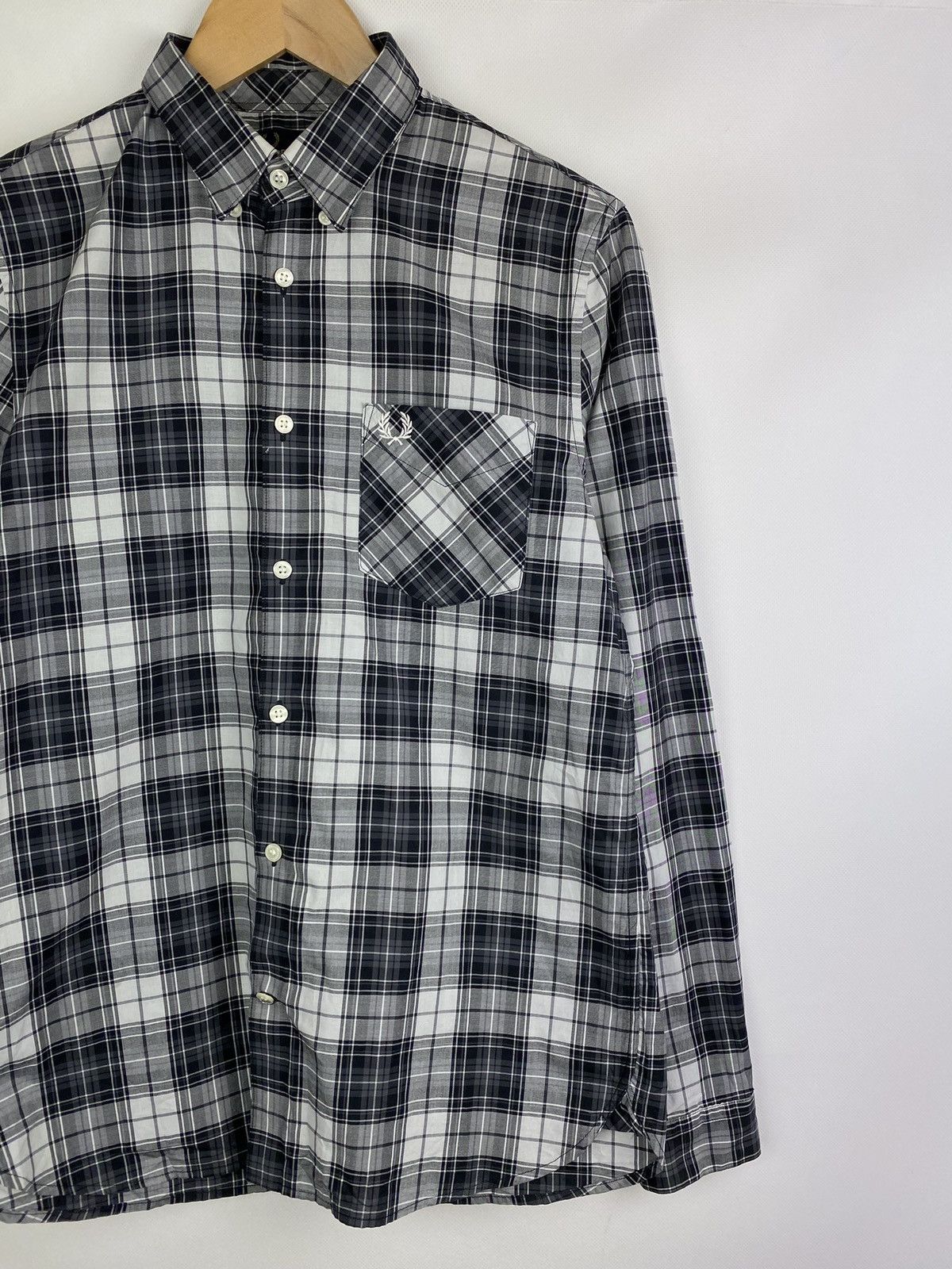 Fred Perry FP Fred Perry men’s long sleeve checked button up shirt Size US M / EU 48-50 / 2 - 3 Thumbnail