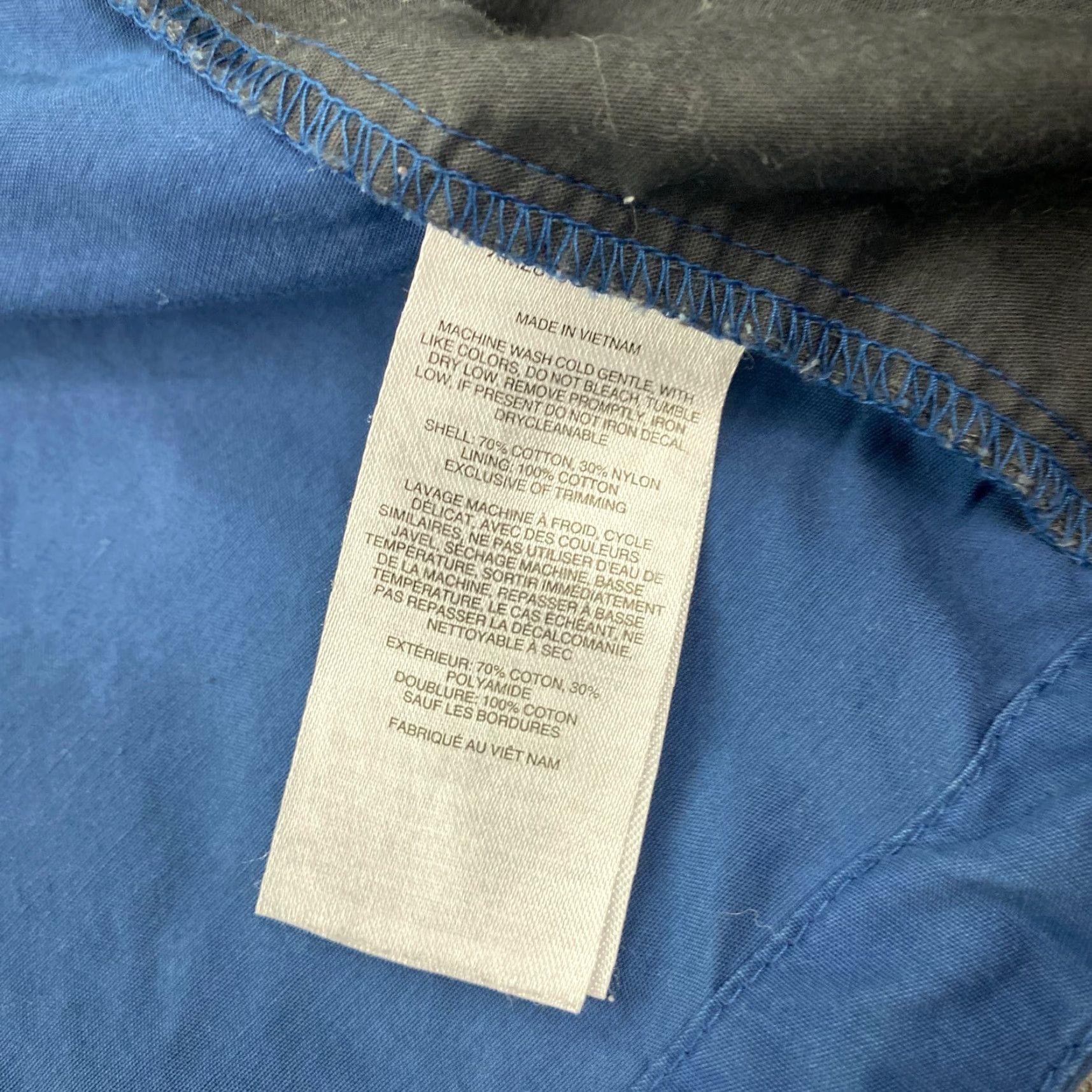 Vintage Vintage Columbia Windbreaker Jacket Mens Large Blue Hooded Fall Winter Outdoor Size US L / EU 52-54 / 3 - 4 Thumbnail