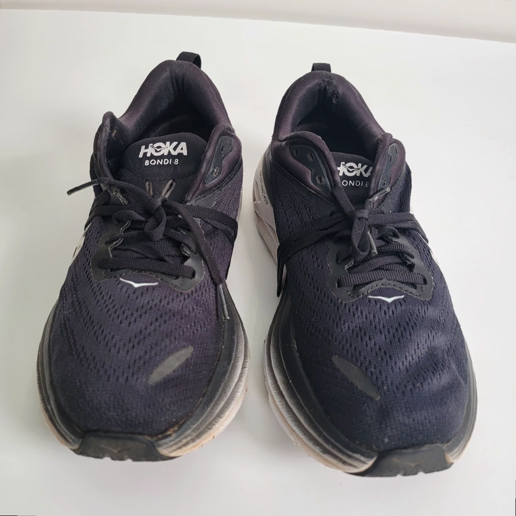 Vintage Hoka One One Bondi 8 Men Running Sneakers Black White US9.5/UK8 EU42 Size 9.5 Black White Mens Shoes Bondi 8 Size US 8 / EU 41 - 2 Thumbnail