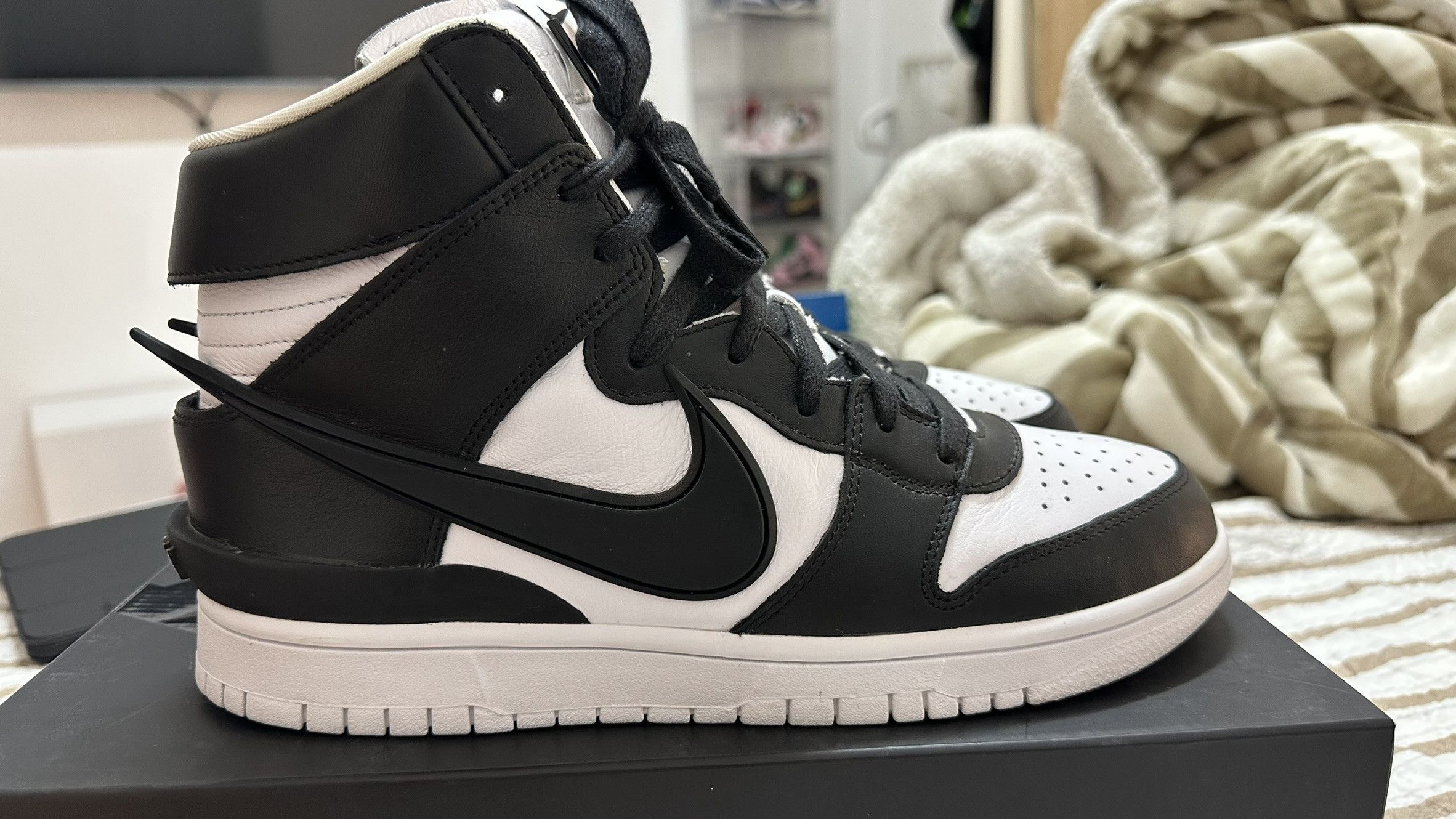 Ambush Design × Nike Dunk High x AMBUSH Black Size US 9.5 / EU 42-43 - 4 Thumbnail
