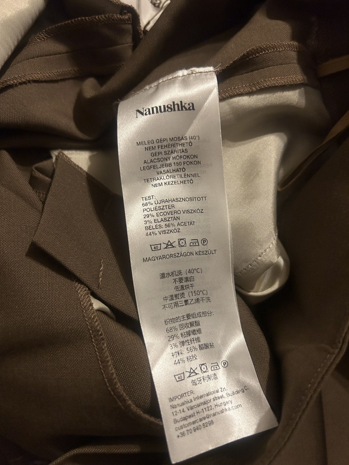 Nanushka NANUSHKA Erva crepe flared pants size L Original Price $625 Size 30" / US 8 / IT 44 - 6 Thumbnail