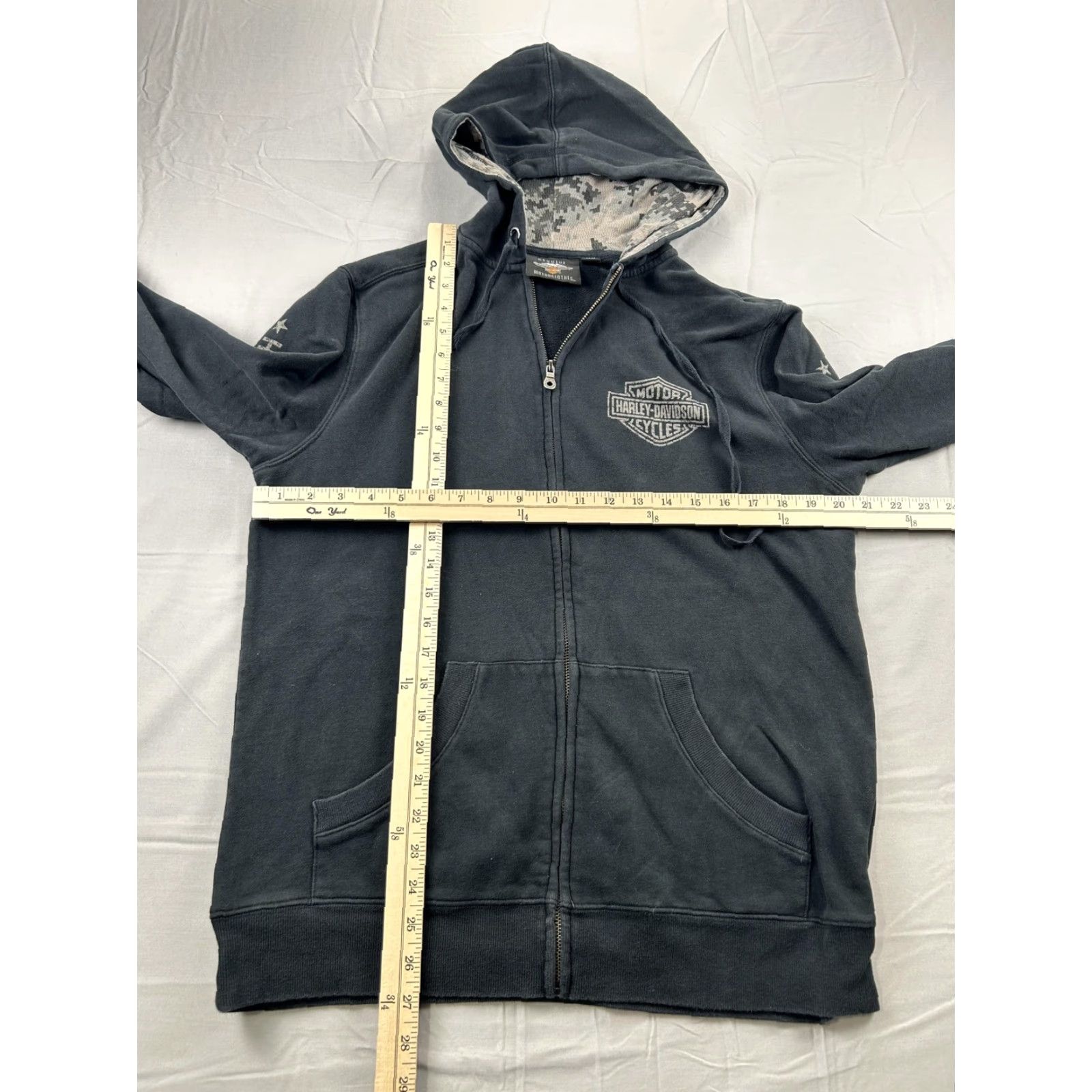 Harley Davidson VINTAGE Harley-Davidson Hoodie Mens M Gray Full Zip Wounded Warrior Fleece Camo Size US M / EU 48-50 / 2 - 5 Thumbnail