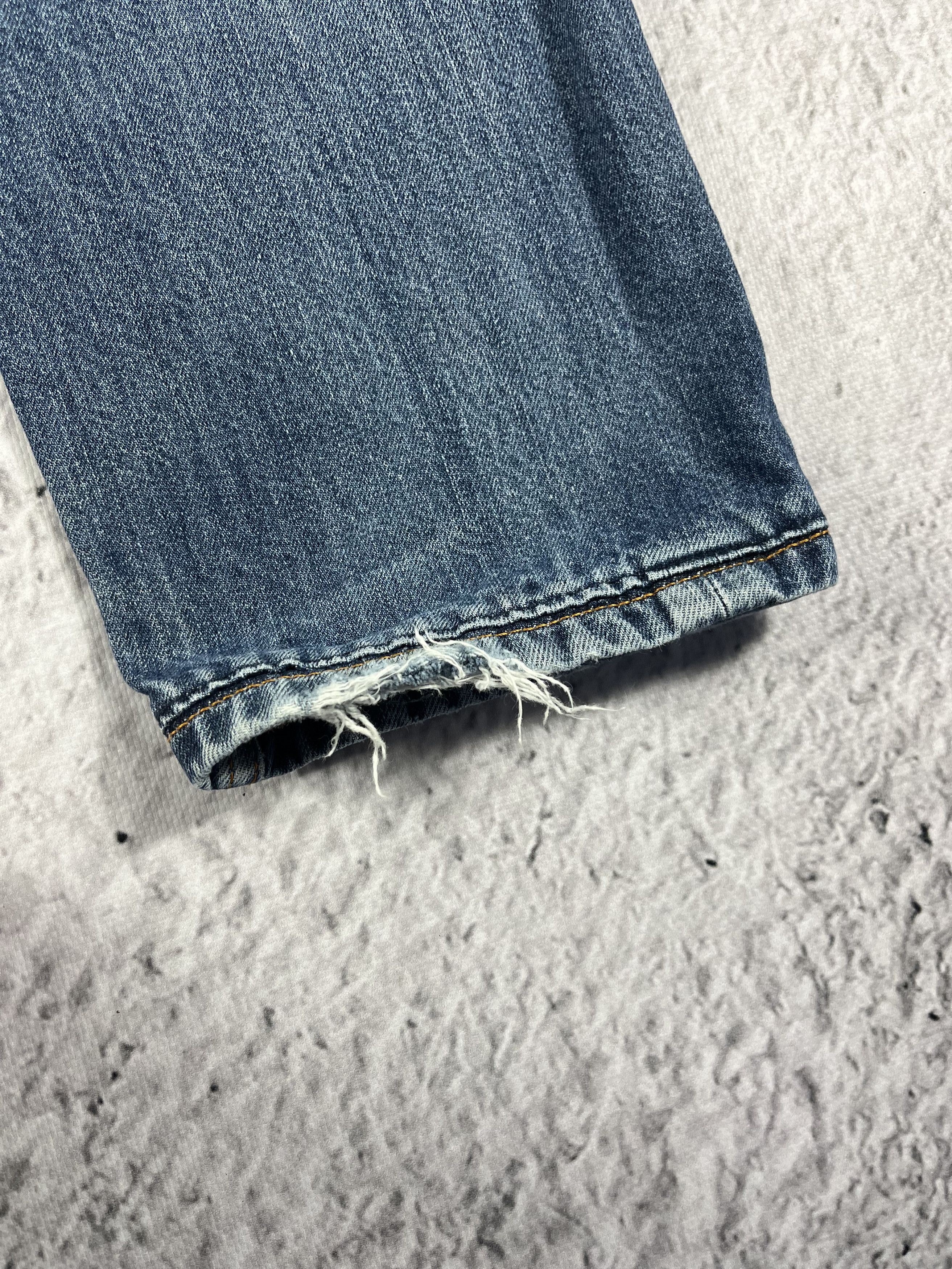 Vivienne Westwood Vivienne Westwood denim jeans 32 size big logo in pocket Size US 32 / EU 48 - 3 Thumbnail