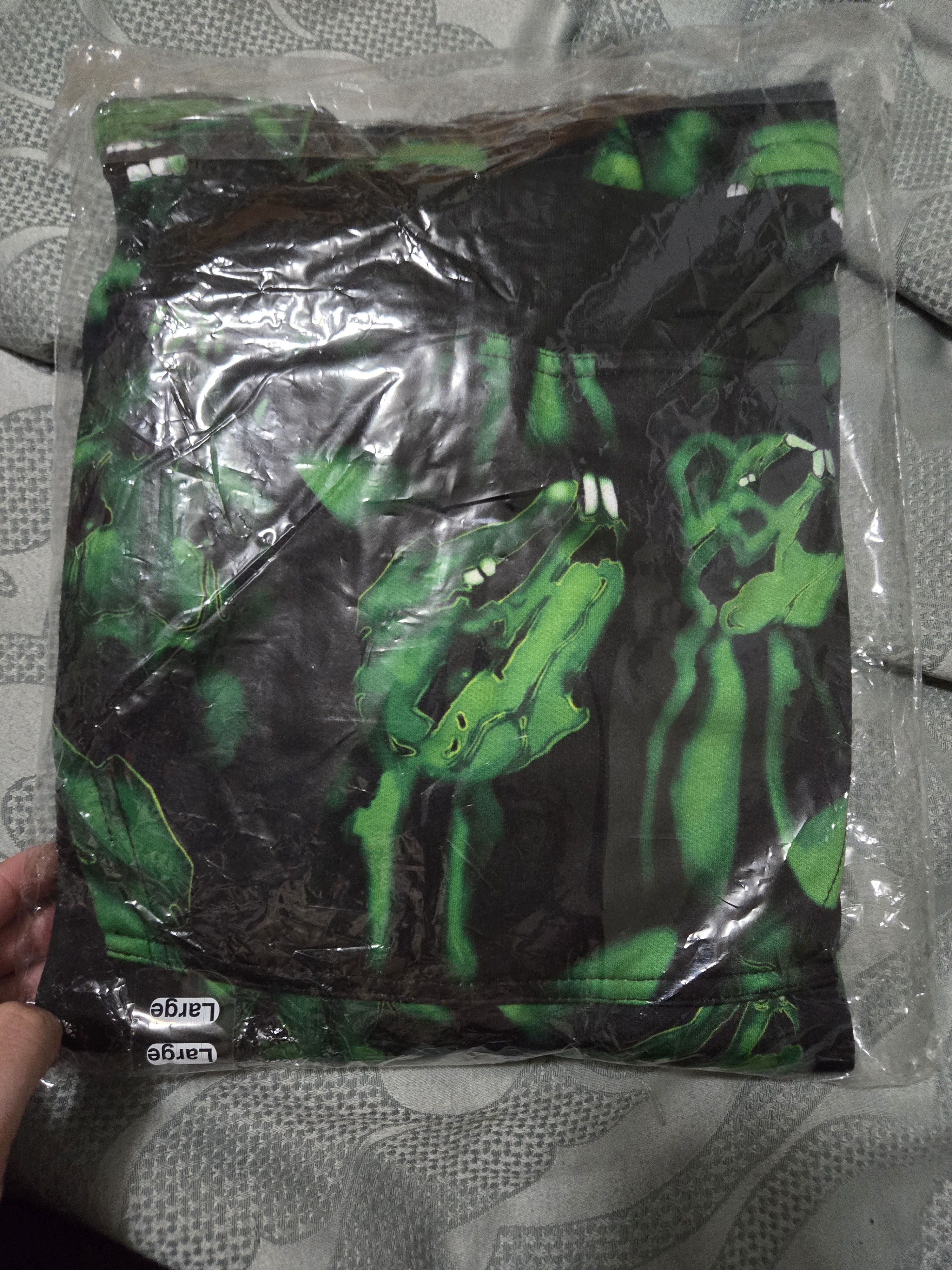 Icy Rabbit Icy rabbit green skulls hoodie Size US L / EU 52-54 / 3 - 3 Thumbnail