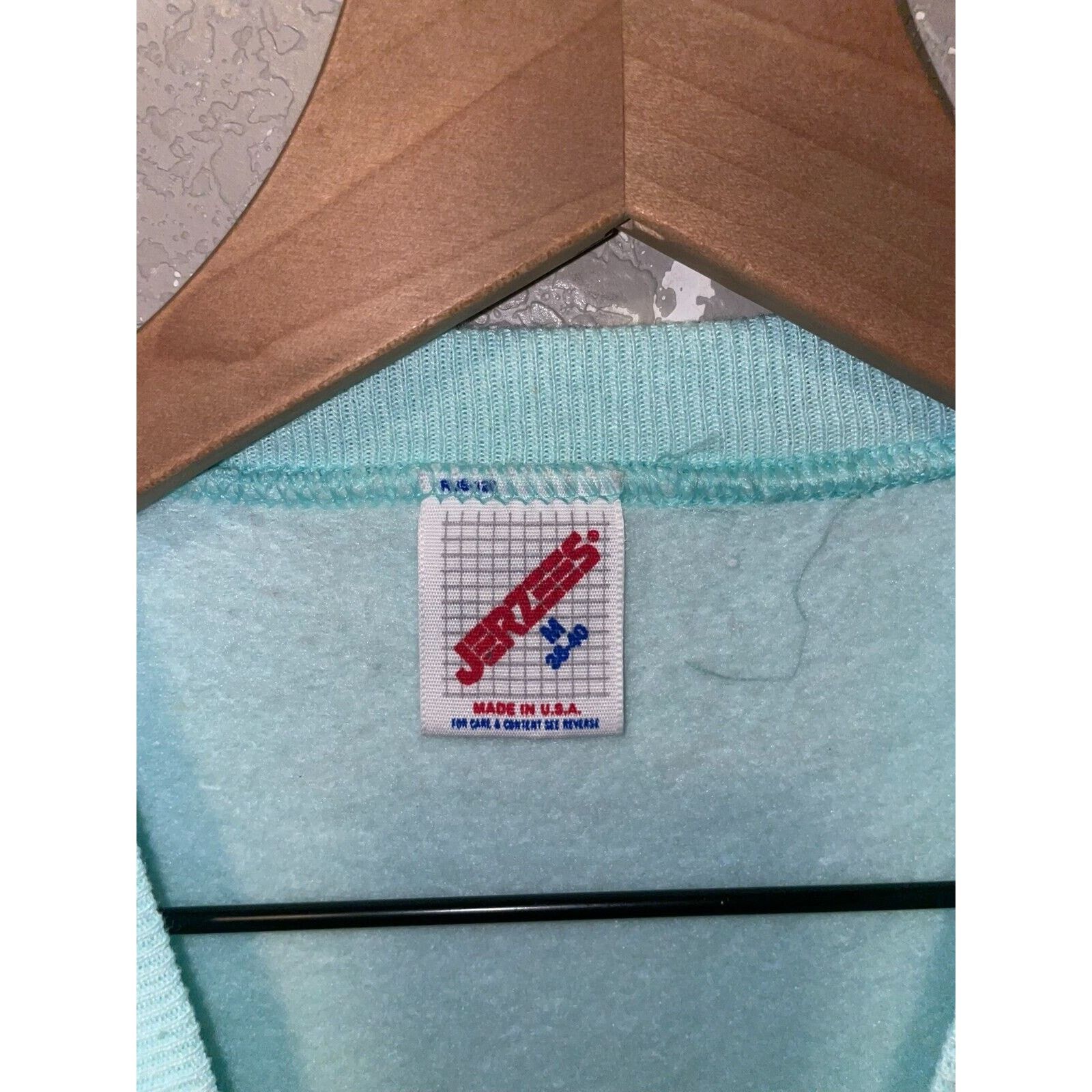 Jerzees Vintage Christmas Stroll Sweatshirt Crewneck 1991 STAINED M Size US M / EU 48-50 / 2 - 10 Thumbnail