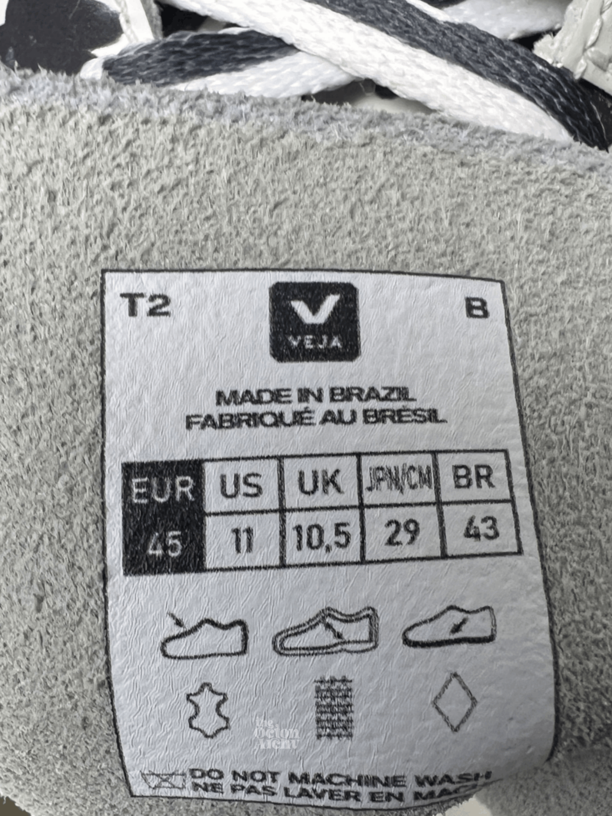 Marni × Veja Size 45 Veja x Marni V-10 Leather Black-Scribble VX0203067A Size US 11 / EU 44 - 7 Thumbnail