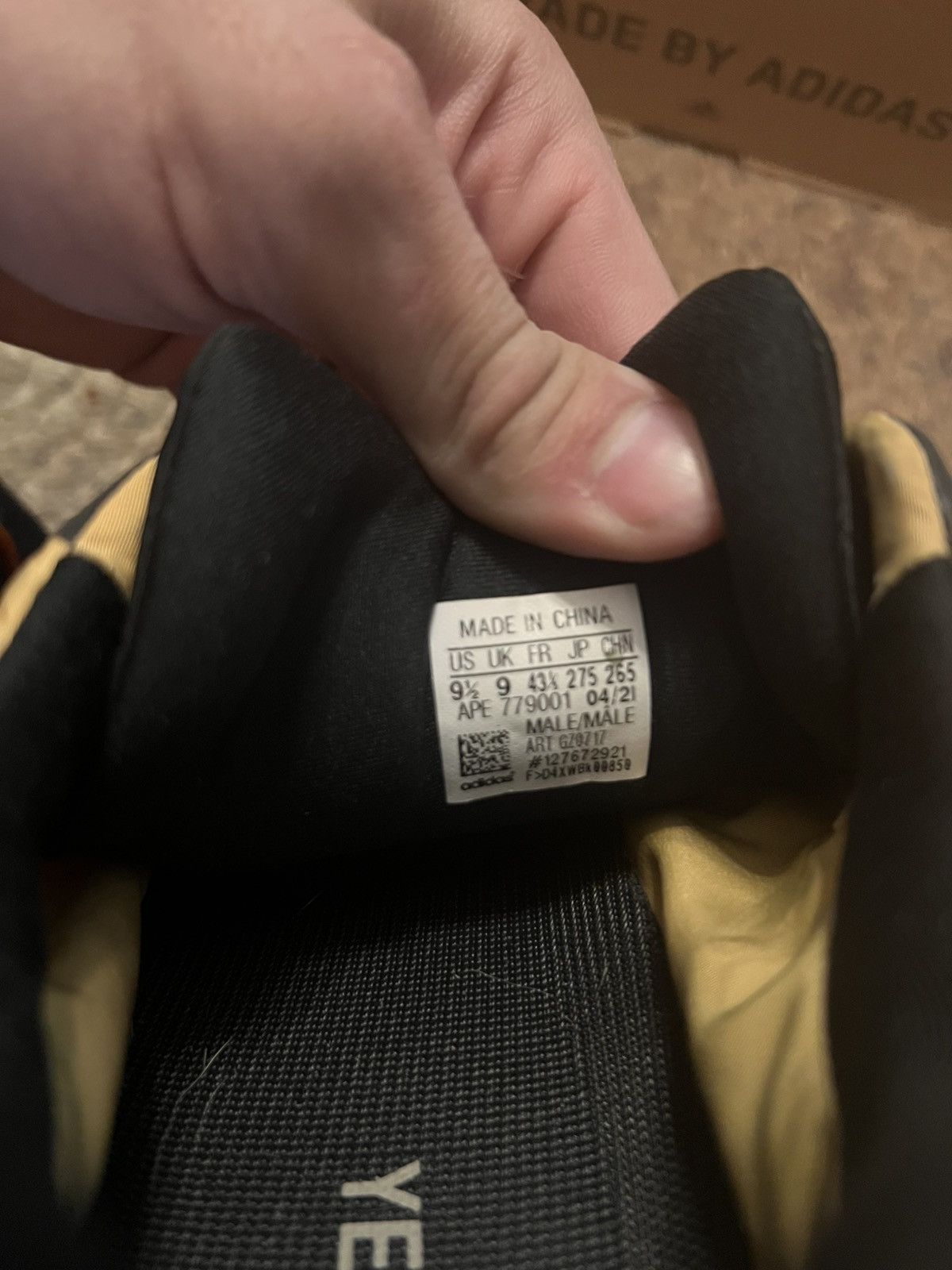 Adidas Yeezy boost 700 MNVN Honeyflux Size US 9.5 / EU 42-43 - 5 Thumbnail