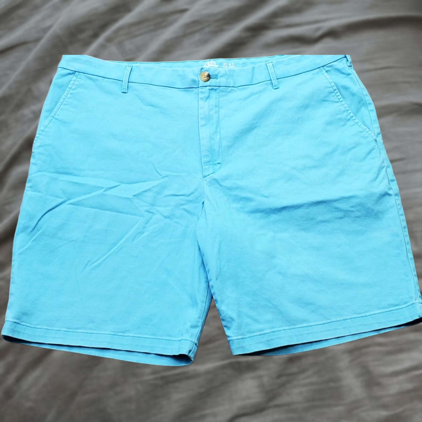 Izod IZOD Mens 40 Blue Saltwater Chino Shorts Cotton Stretch Slash Pocket 9.5" Inseam Size US 40 / EU 56 - 1 Thumbnail