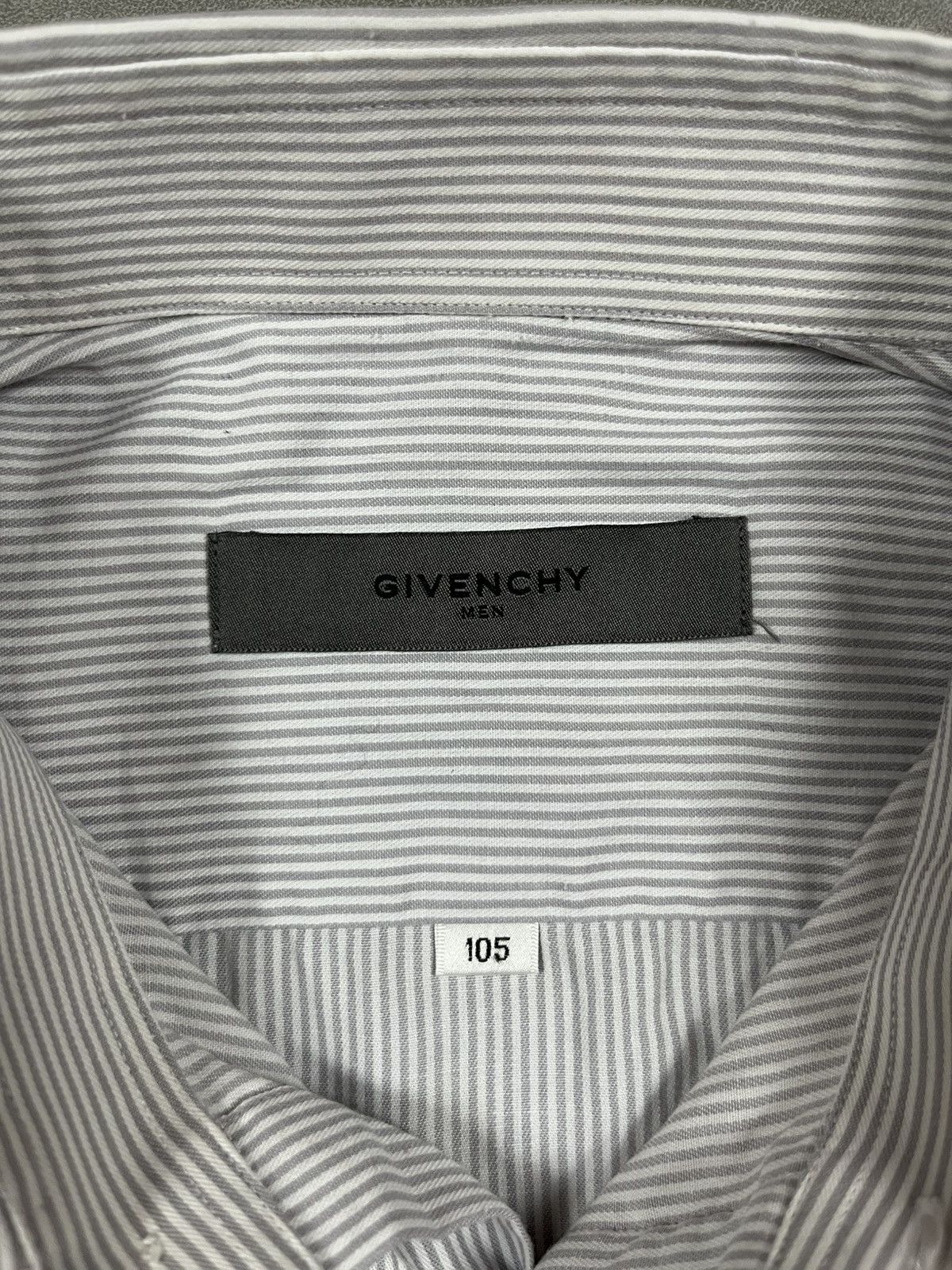 Givenchy Givenchy button up shirt Size US L / EU 52-54 / 3 - 6 Thumbnail