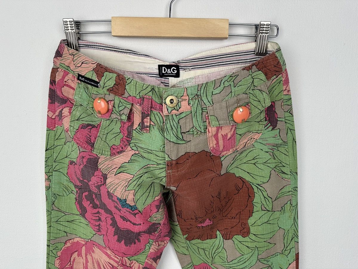 Dolce & Gabbana SS 2001 DOLCE & GABBANA Floral Print Flared Jeans Denim Size 26" / US 2 / IT 38 - 4 Thumbnail