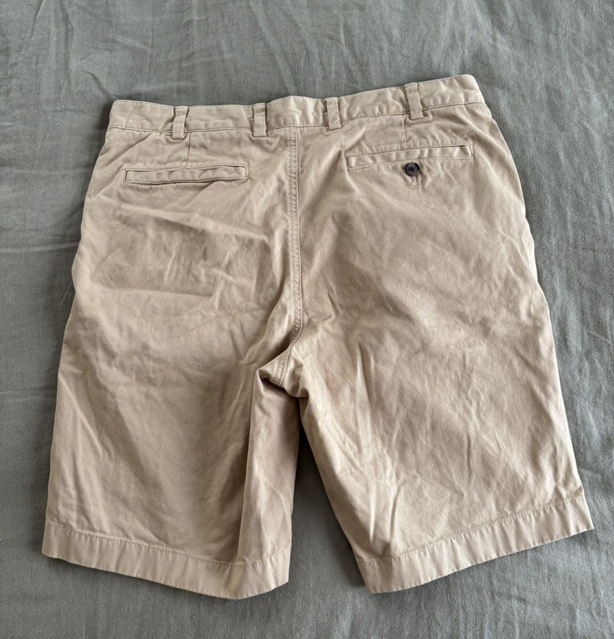 Brooks Brothers Brooks Brothers Beige Khaki Casual Shorts. Mens. Size US 34 / EU 50 - 8 Thumbnail