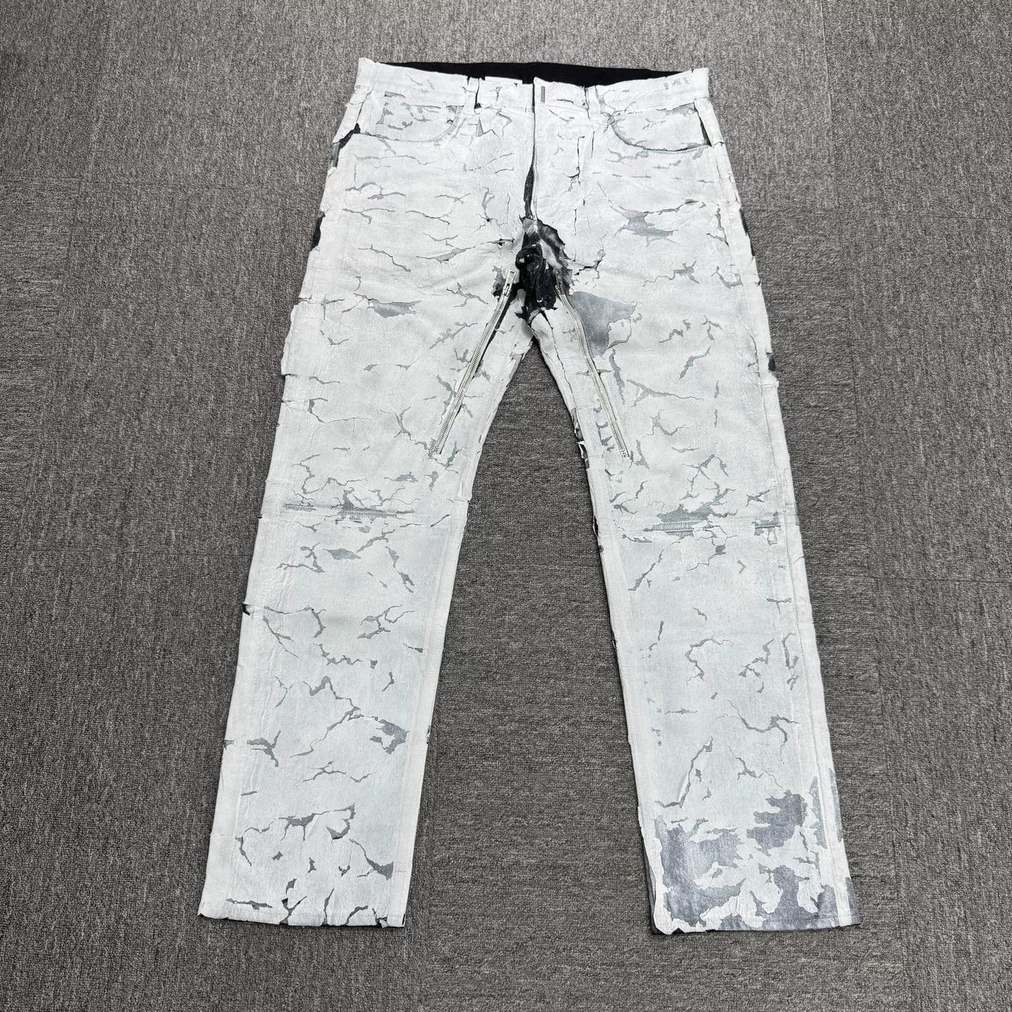 Givenchy Givenchy Plaster Crack Jeans Size US 36 / EU 52 - 1 Thumbnail