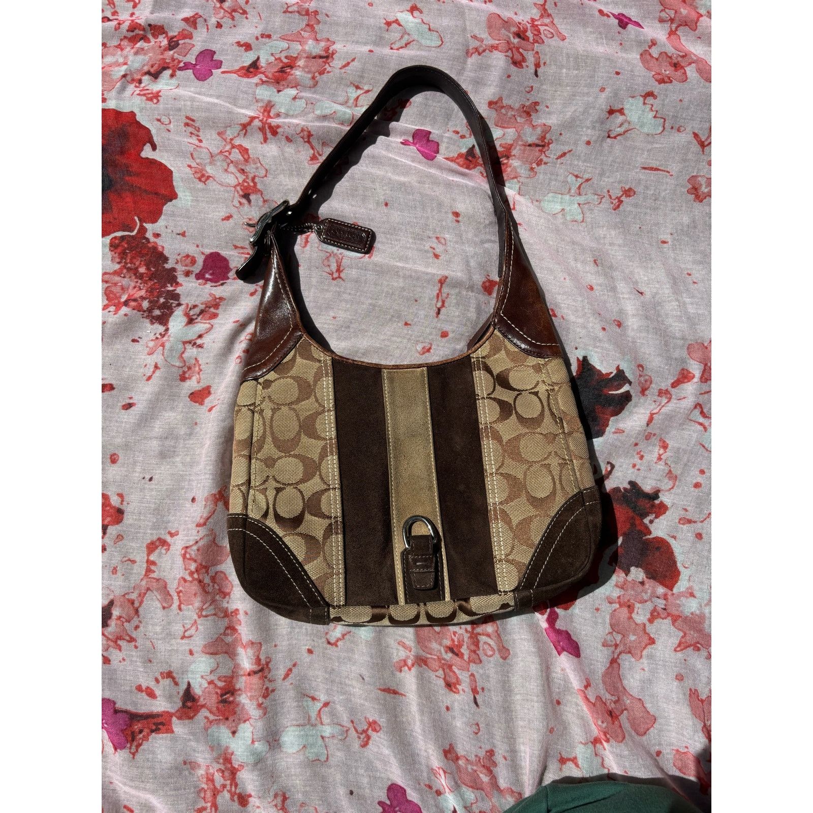 coach バッグe05q-8k10 Coach COACH E05Q 8K10 Coach Hobo Signature Purse Handbag