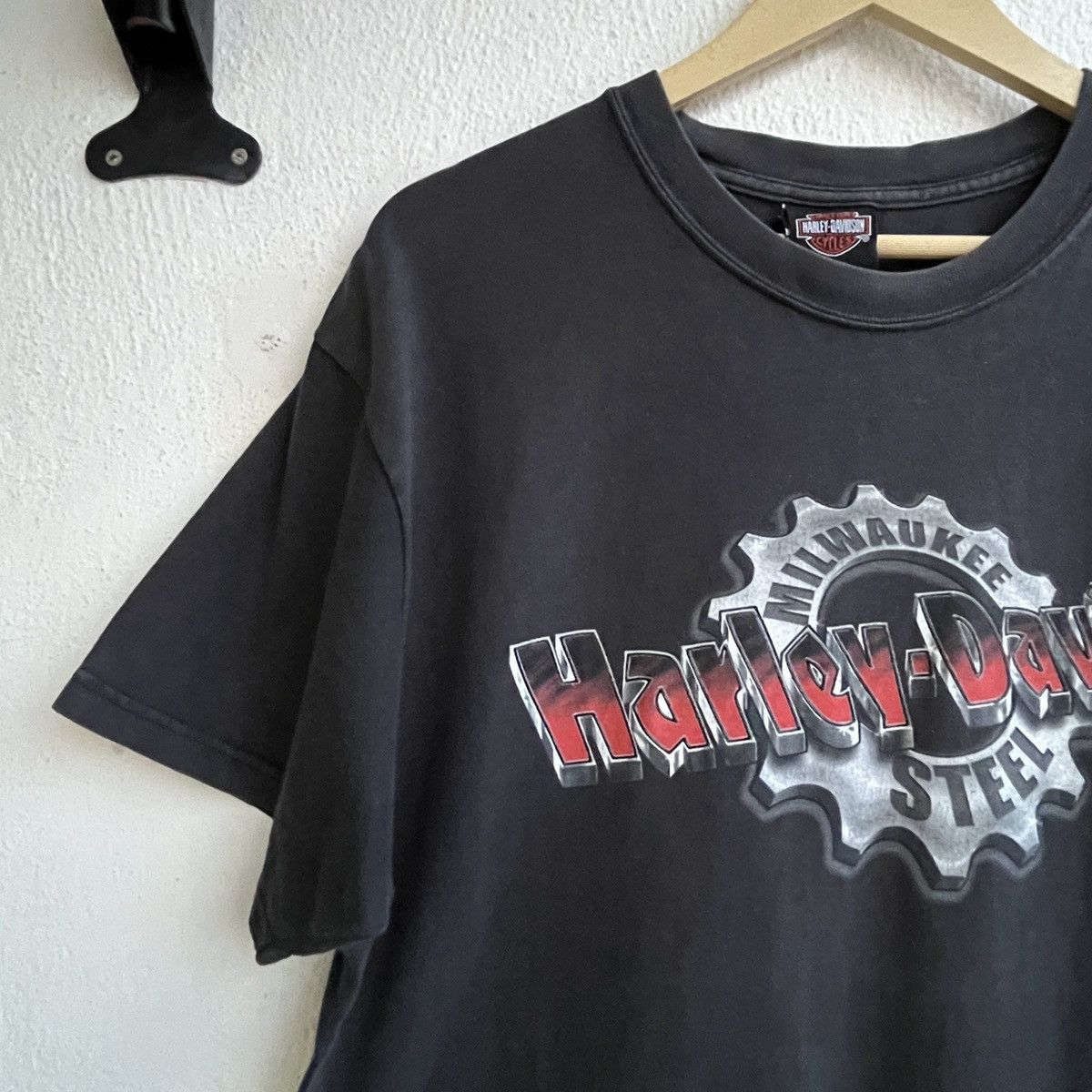 Harley Davidson Vintage Y2K Harley Davidson Barrigada Guam TShirt Size US L / EU 52-54 / 3 - 5 Thumbnail