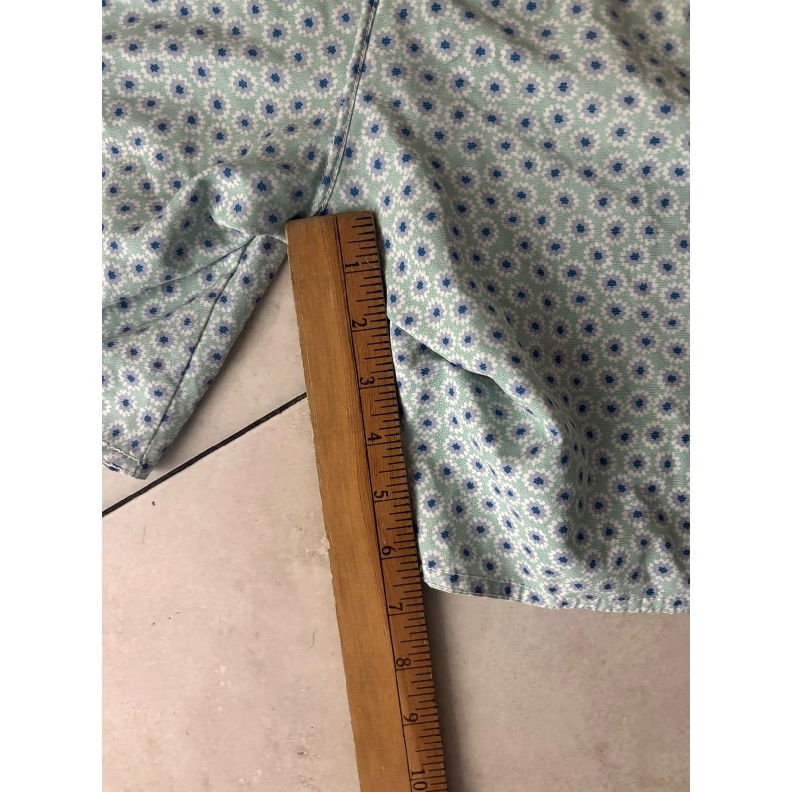 johnnie-O Johnnie-O Swim Shorts Mens 2XL Stretch Geometric Drawstring Pool Bottom Size US 39 - 8 Thumbnail