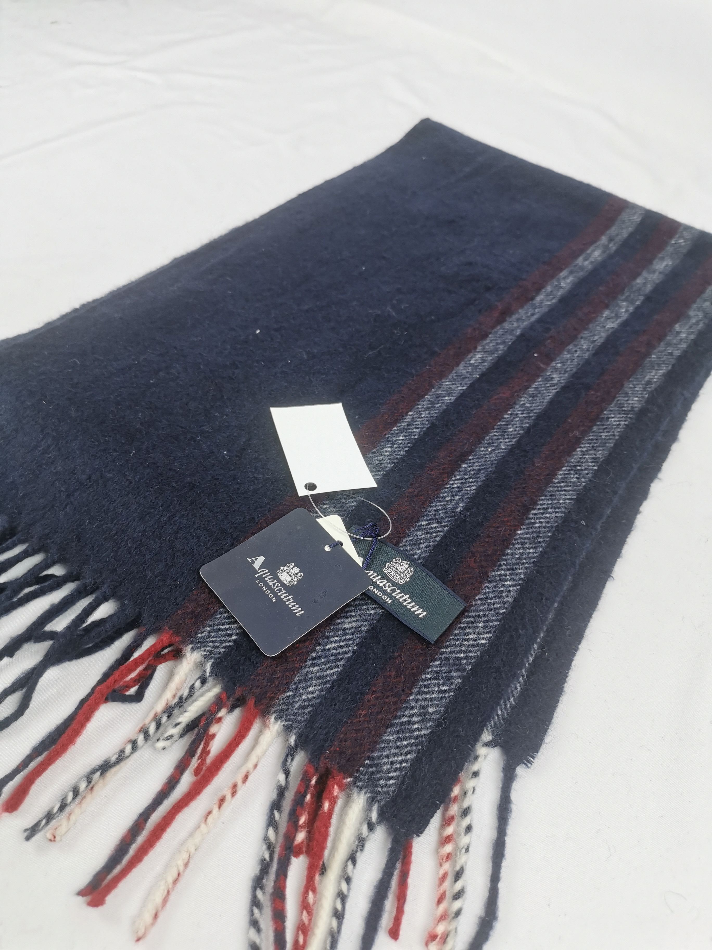Aquascutum NEW Aquascutum scarf muffler Size ONE SIZE - 9 Thumbnail