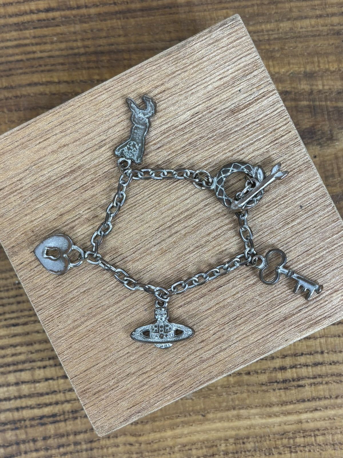 Vivienne Westwood Necklace Archive | Grailed