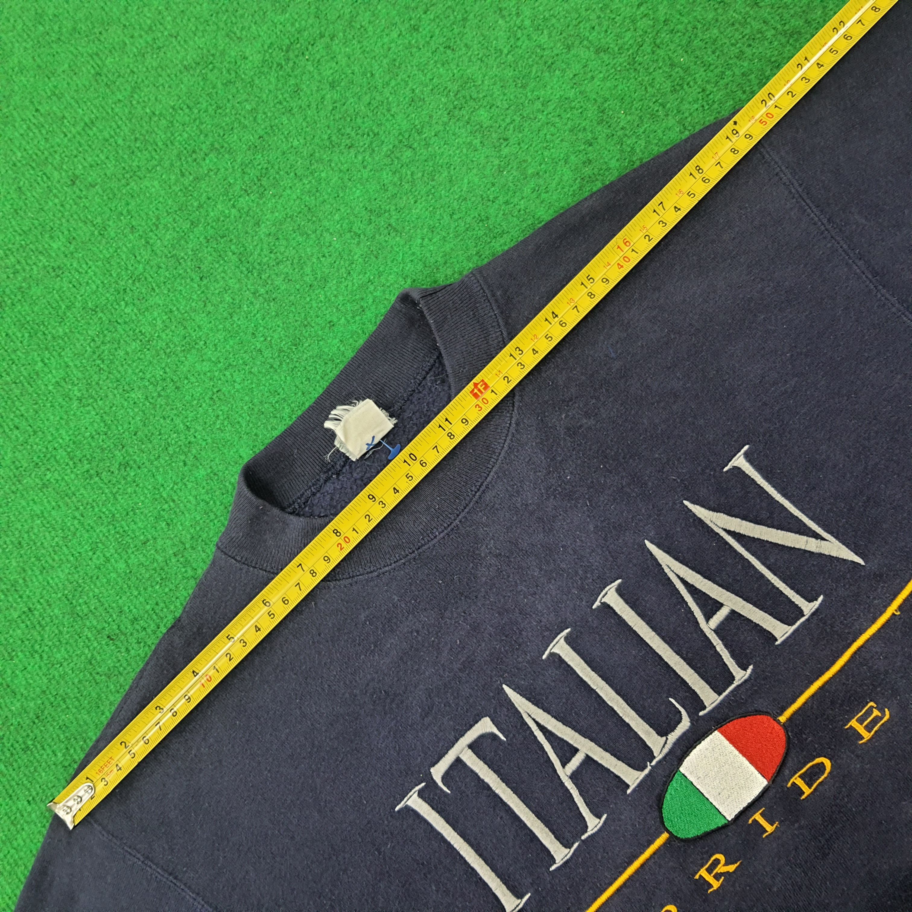Vintage Italian Pride Embroidery Design Sweatshirts