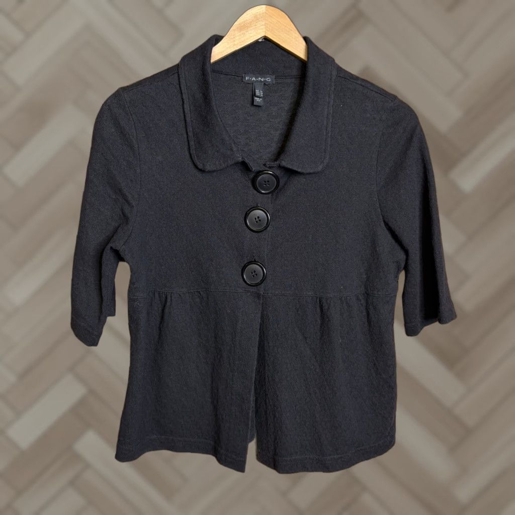 Vintage Fang Black Button Down Top XL Womens Button-Up Shirt Casual Fall Button Black Fang Women's XL Size XL / US 12-14 / IT 48-50 - 1 Thumbnail