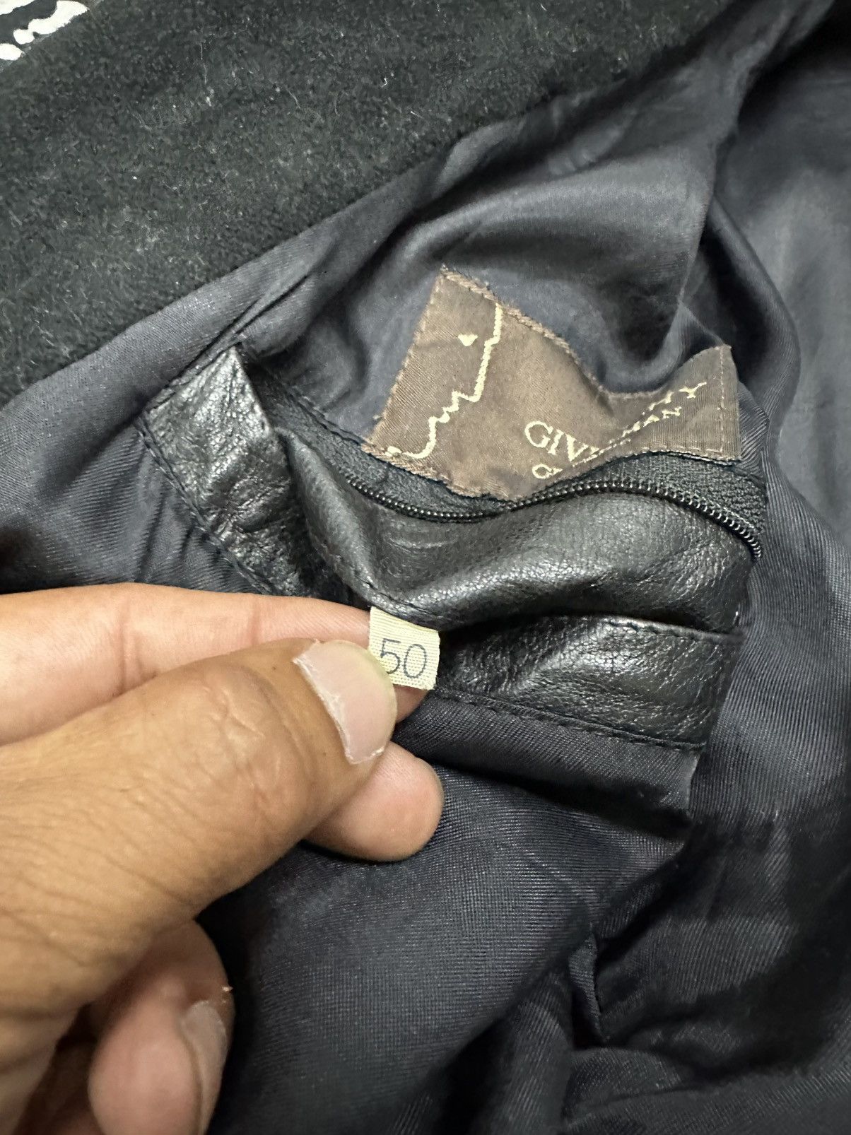 Givenchy Vintage 90s Givenchy Gentleman Bomber Jacket Size US M / EU 48-50 / 2 - 8 Thumbnail