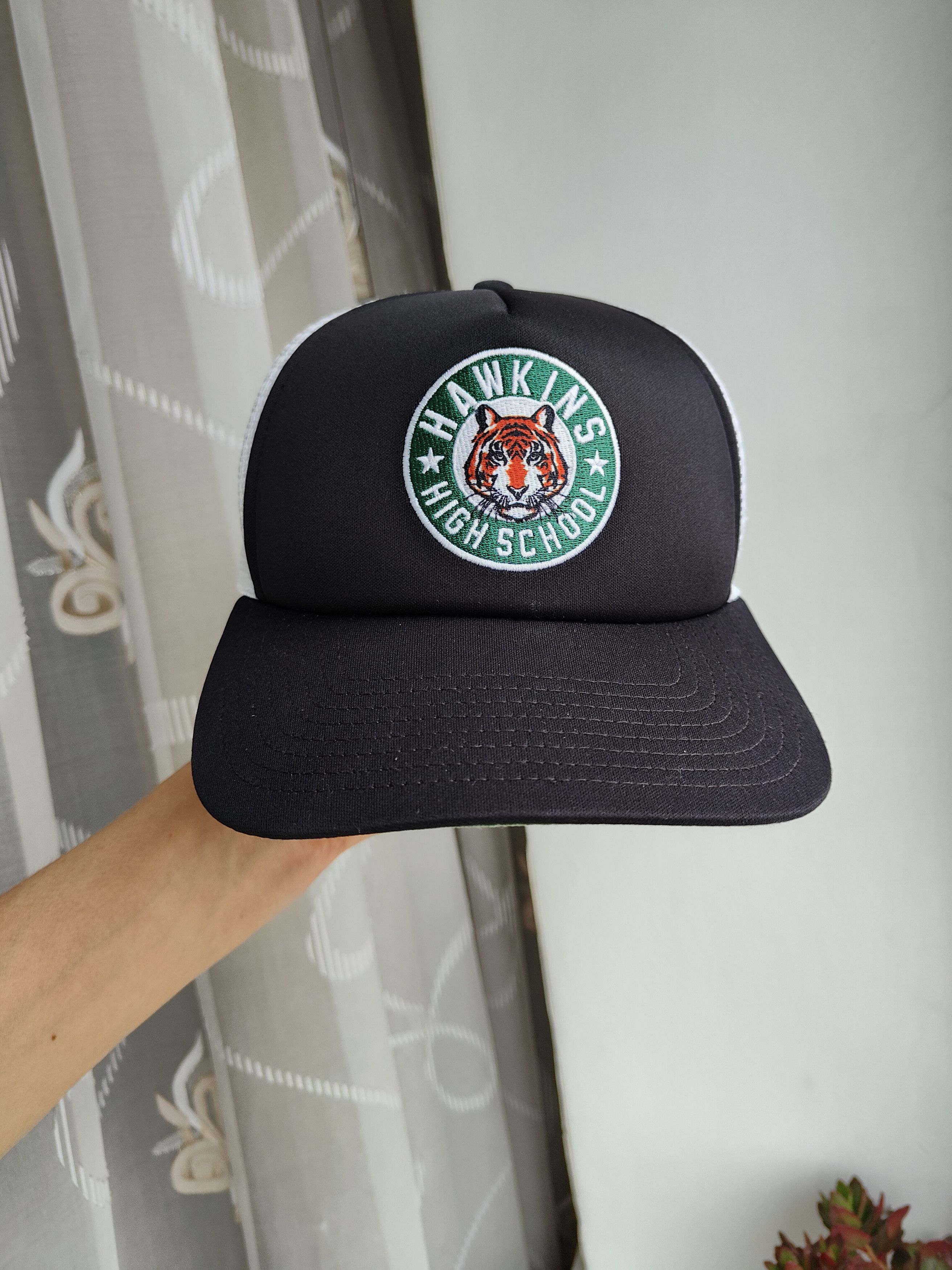 Nike Nike Stranger Things NRG Pro Cap Trucker Cap Nike Size ONE SIZE - 2 Thumbnail