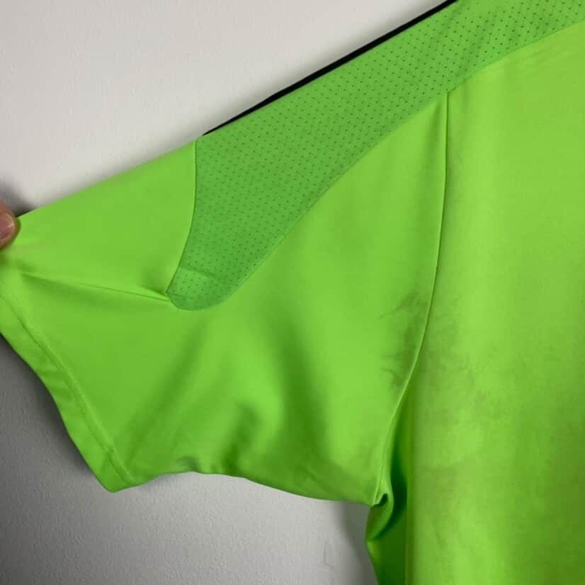 Adidas Vintage adidas Real madrid soccer jersey away green rare L Size US L / EU 52-54 / 3 - 9 Thumbnail