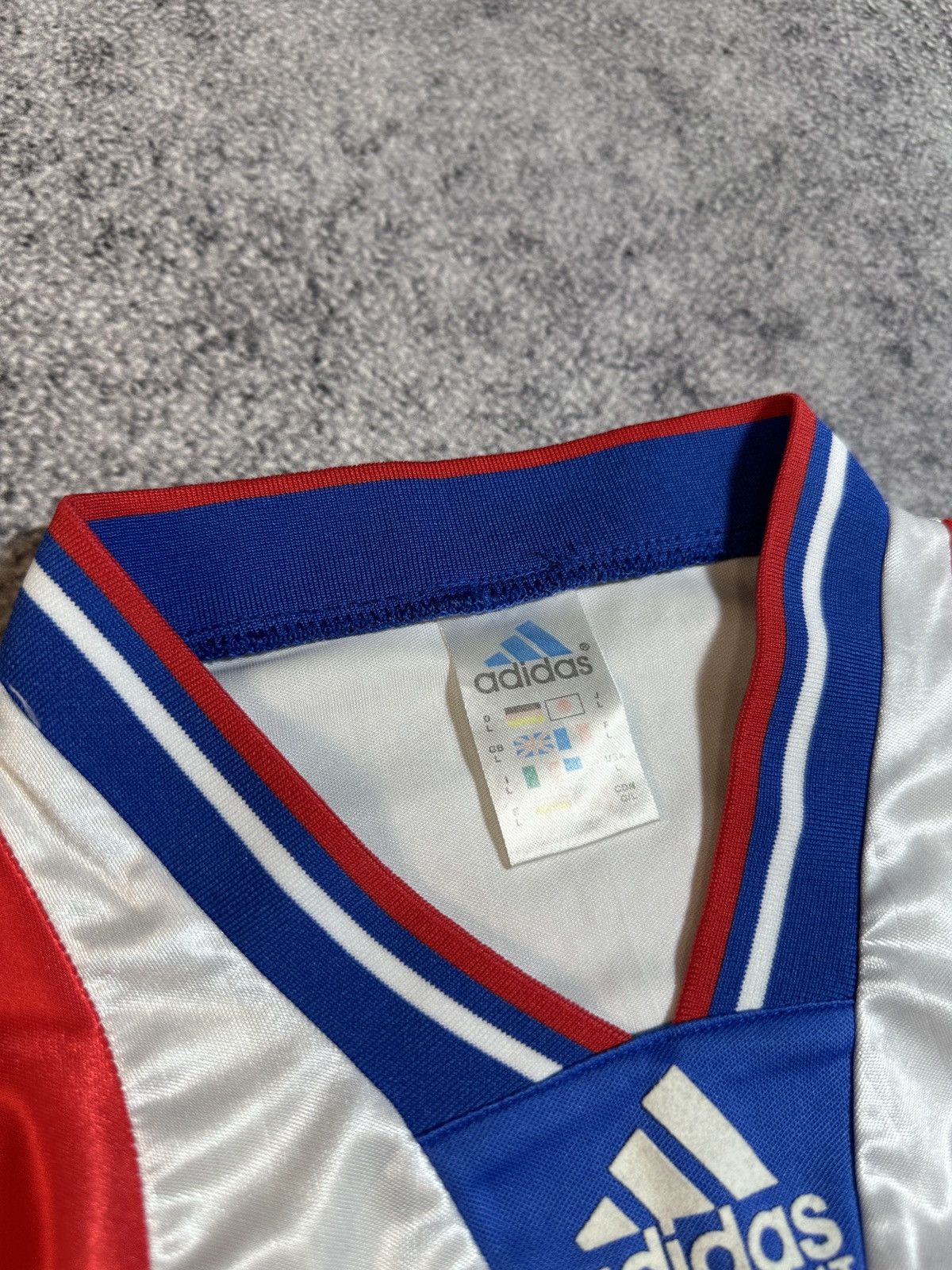 Adidas Vintage Soccer Jersey Adidas Equipment Glasgow Rangers 90s Size US L / EU 52-54 / 3 - 5 Thumbnail