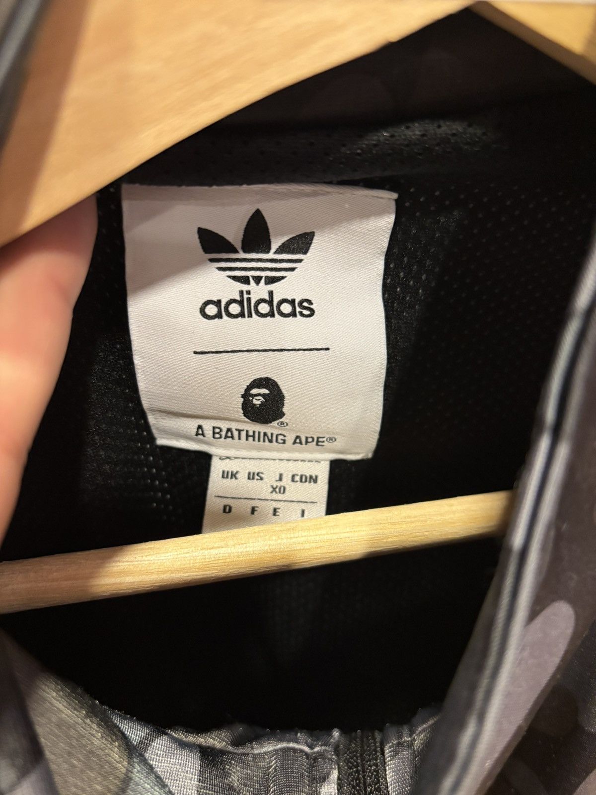 Adidas × Bape Adidas X Bape Firebird Jacket Size US L / EU 52-54 / 3 - 4 Thumbnail