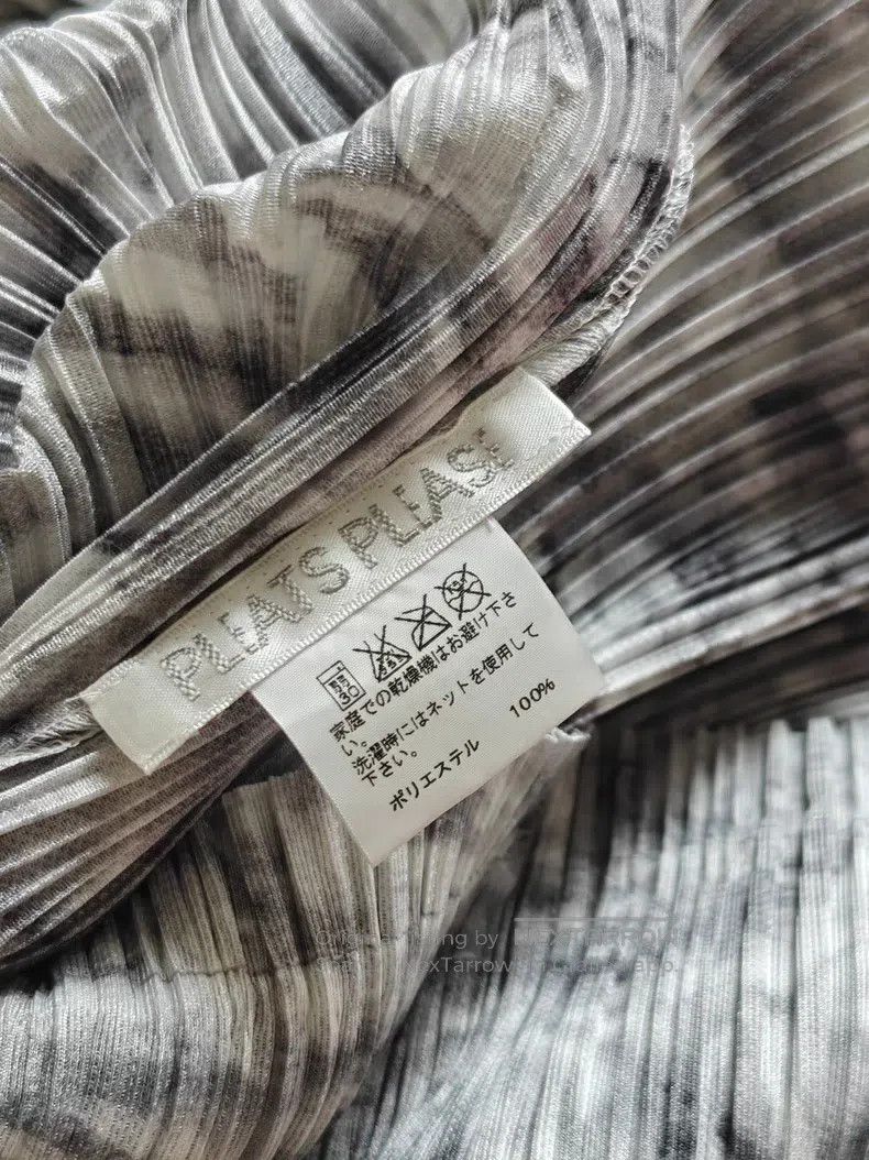 Issey Miyake Issey Miyake Black White Striped Turtleneck T-Shirt Size L / US 10 / IT 46 - 2 Thumbnail