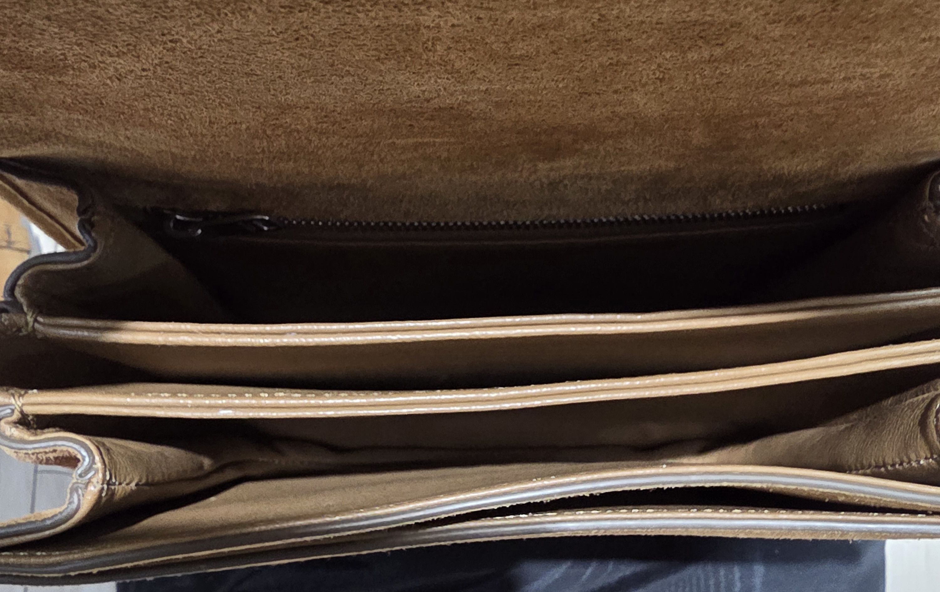 Celine Celine Medium Besace Triomphe in Suede Calfskin Havana Size ONE SIZE - 9 Thumbnail