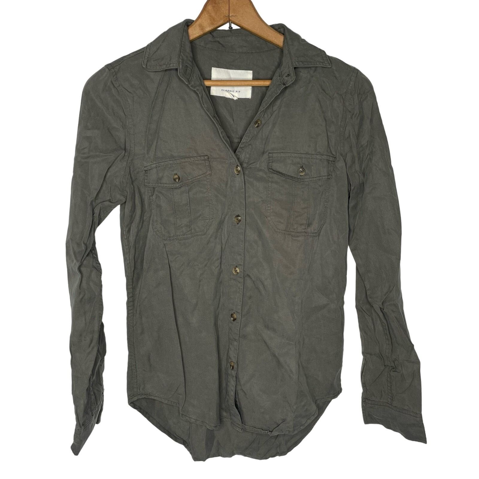 Aeropostale Aeropostale Classic Fit Button Down Size XS / US 0-2 / IT 36-38 - 1 Thumbnail
