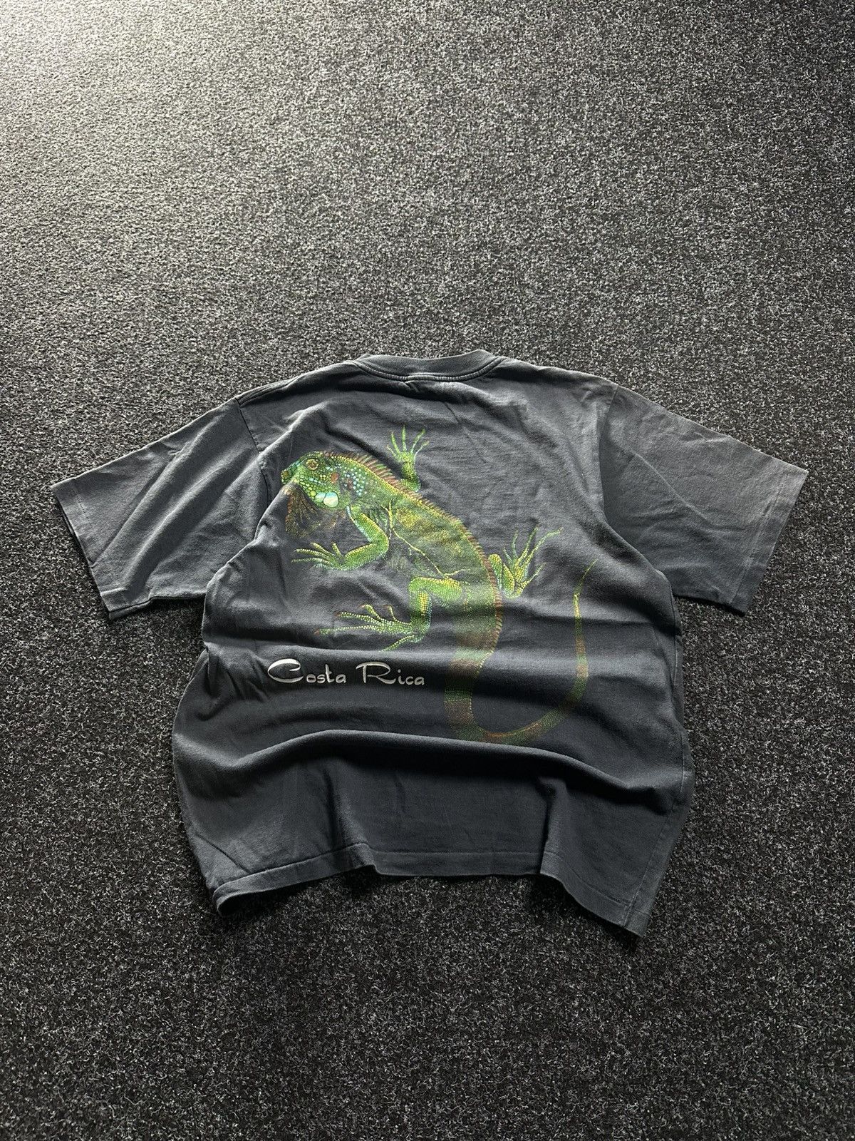 Vintage 🚨Vintage 90s Costa Rica Tree Frog SINGLE STITCH Graphic Tee Size US M / EU 48-50 / 2 - 1 Thumbnail