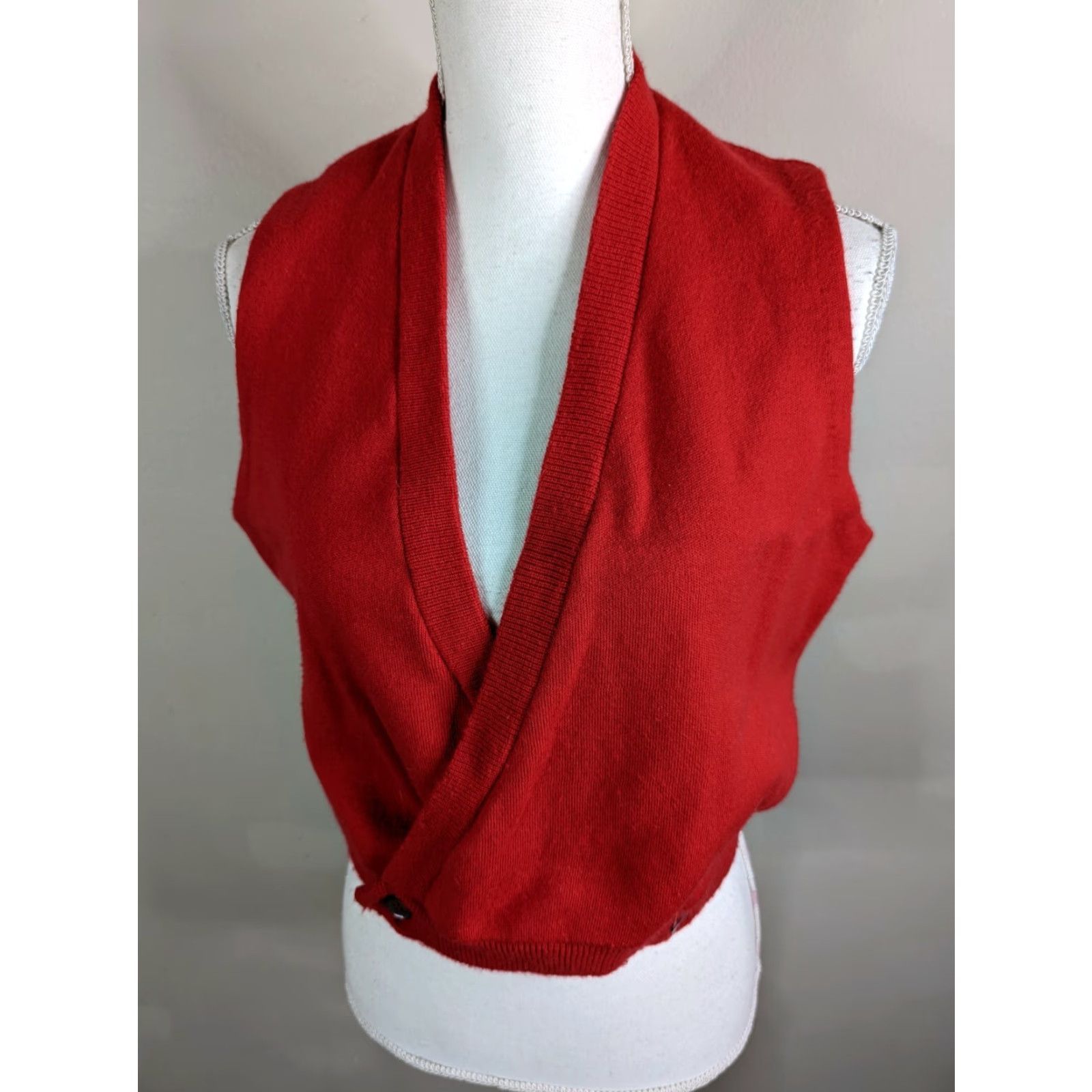 Vintage VINTAGE Brent Montgomery Ward Vest Sweater Wool 100% Red Women’s M V-Neck Wrap Sleeveless 70s 80s Casual Size M / US 6-8 / IT 42-44 - 5 Thumbnail