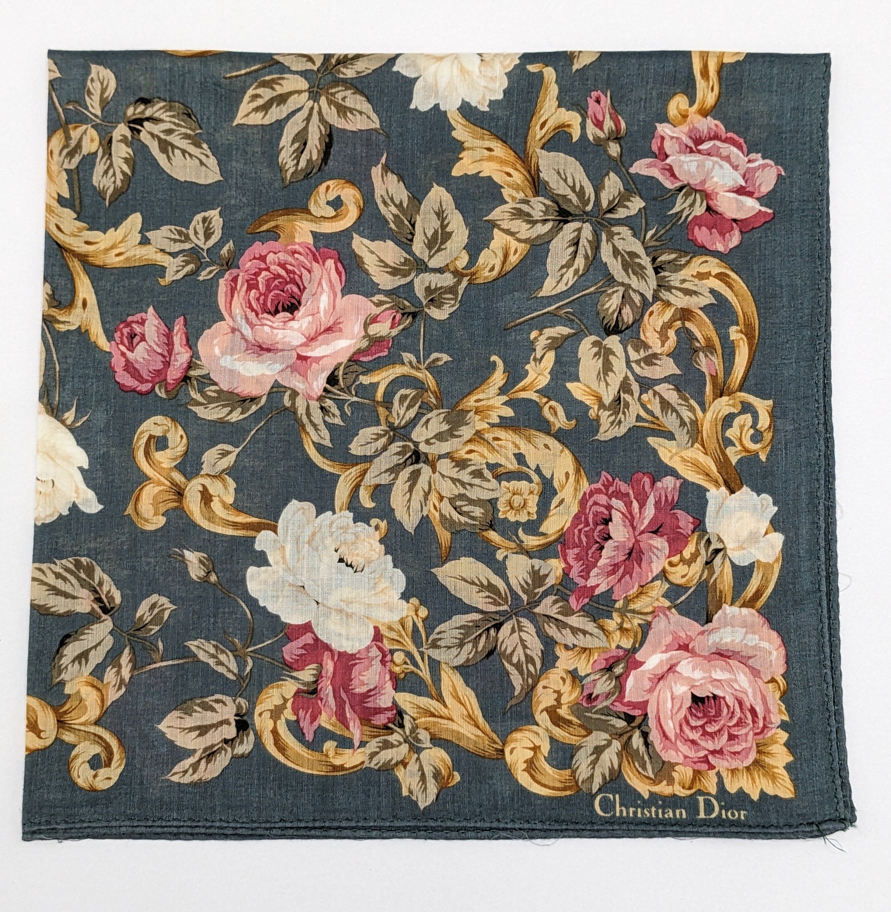 Christian Dior Monsieur VINTAGE CHRISTIAN DIOR FLORAL SILK HANDKERCHIEF Size ONE SIZE - 1 Thumbnail